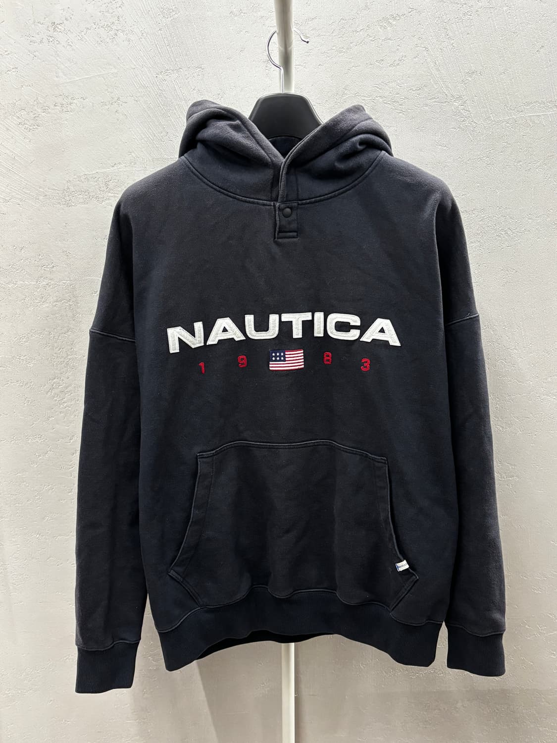 노티카 블랙 후드티 1983 XL 상품이미지2