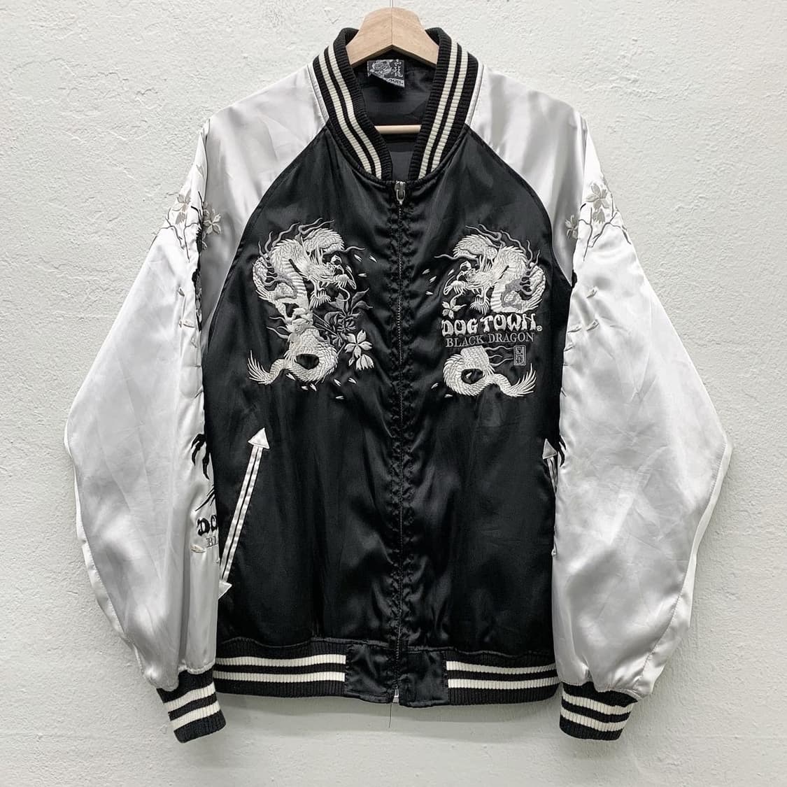 독 타운 스케이트보드 블랙 드래곤 스카쟌 상품이미지2