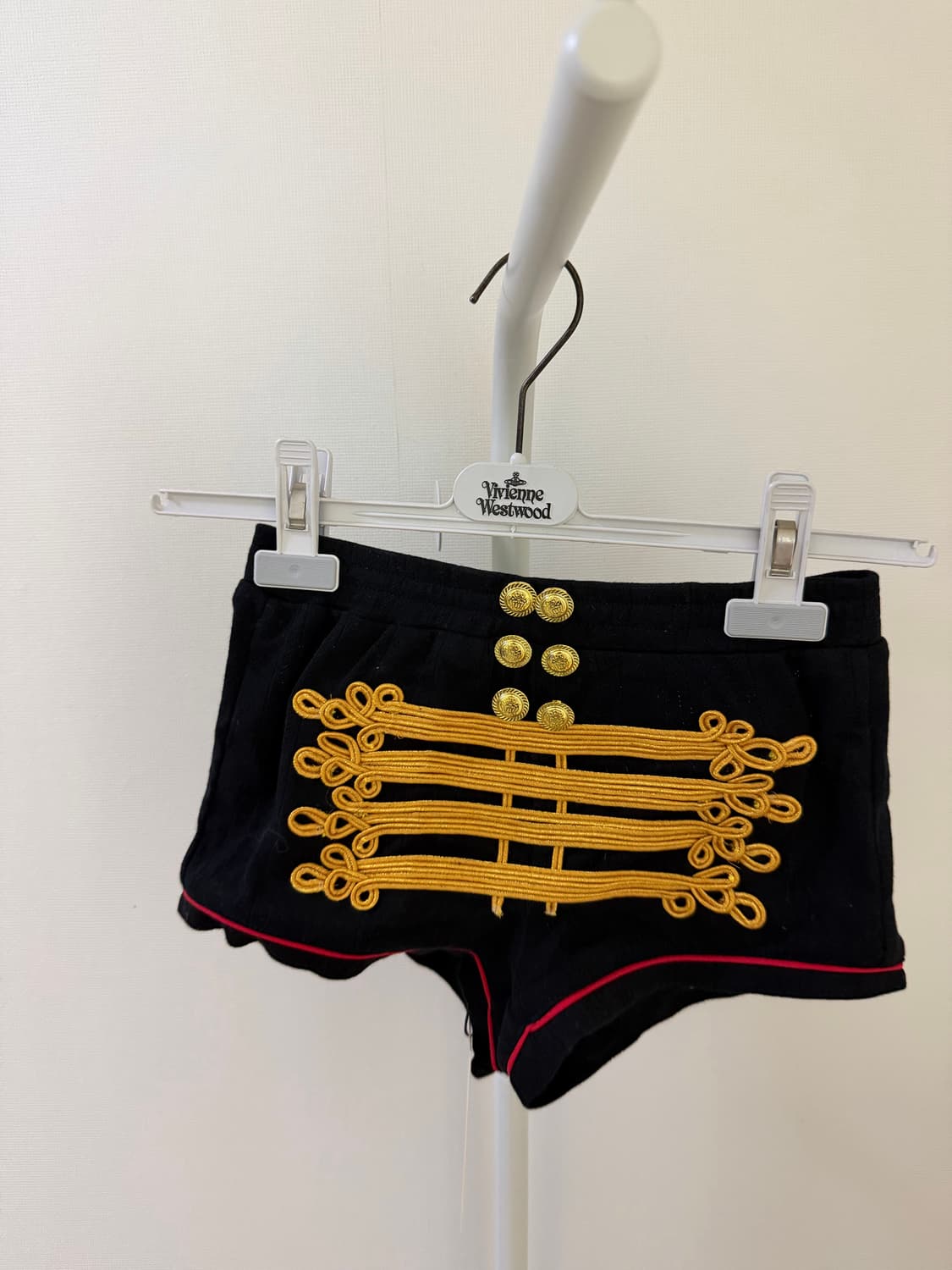 Praying Marching Band Shorts 상품이미지2