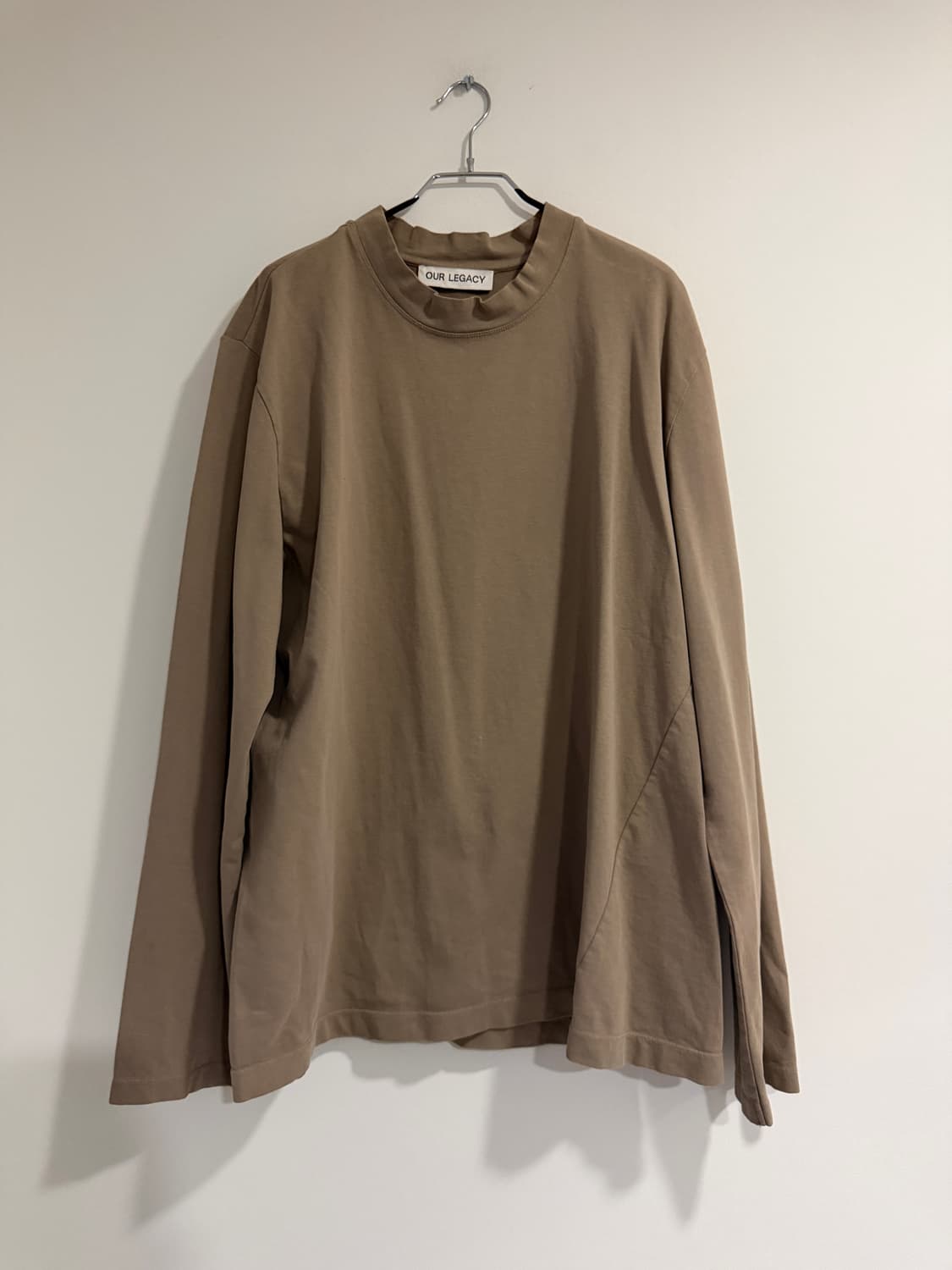 아워레가시 트위스티드 롱슬리브 상품이미지2