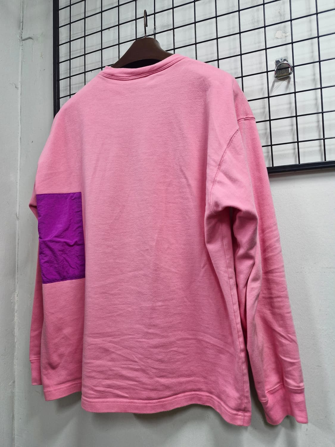 100L 나이키 ACG 포켓 롱슬리브 핑크. 상품이미지8