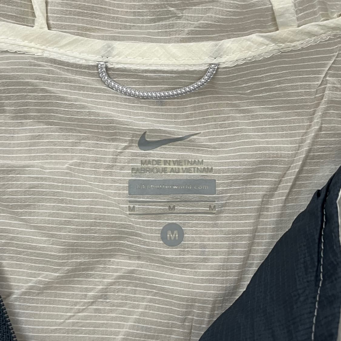 [정품/M] 나이키 화이트 바람막이 후드집업 b14 상품이미지5