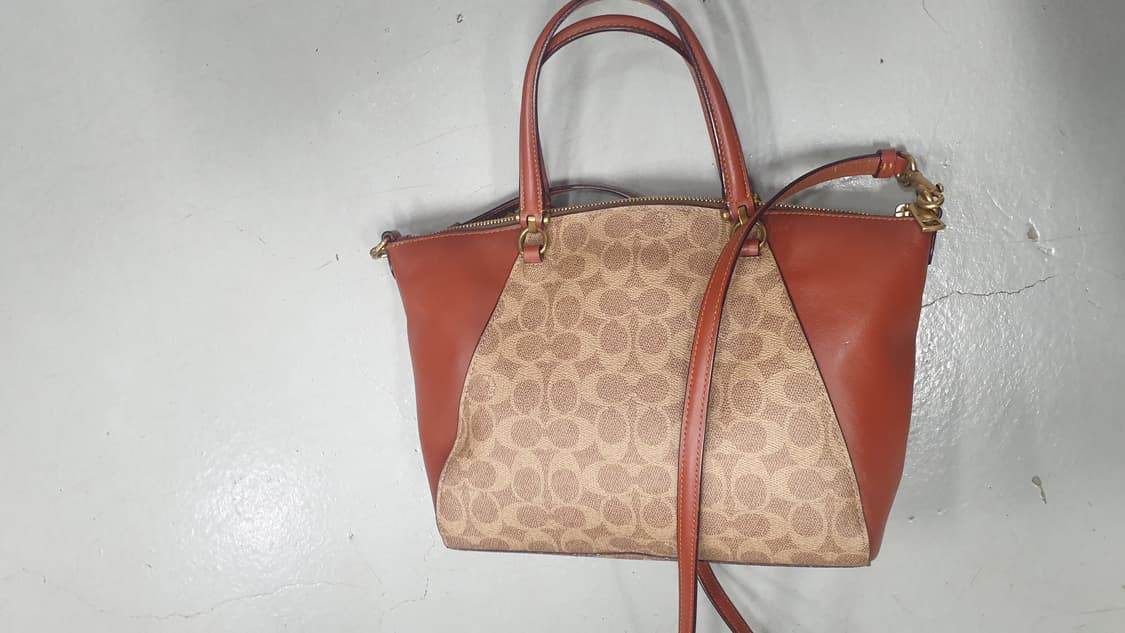 코치 시그니처 투웨이백 브라운 상품이미지2