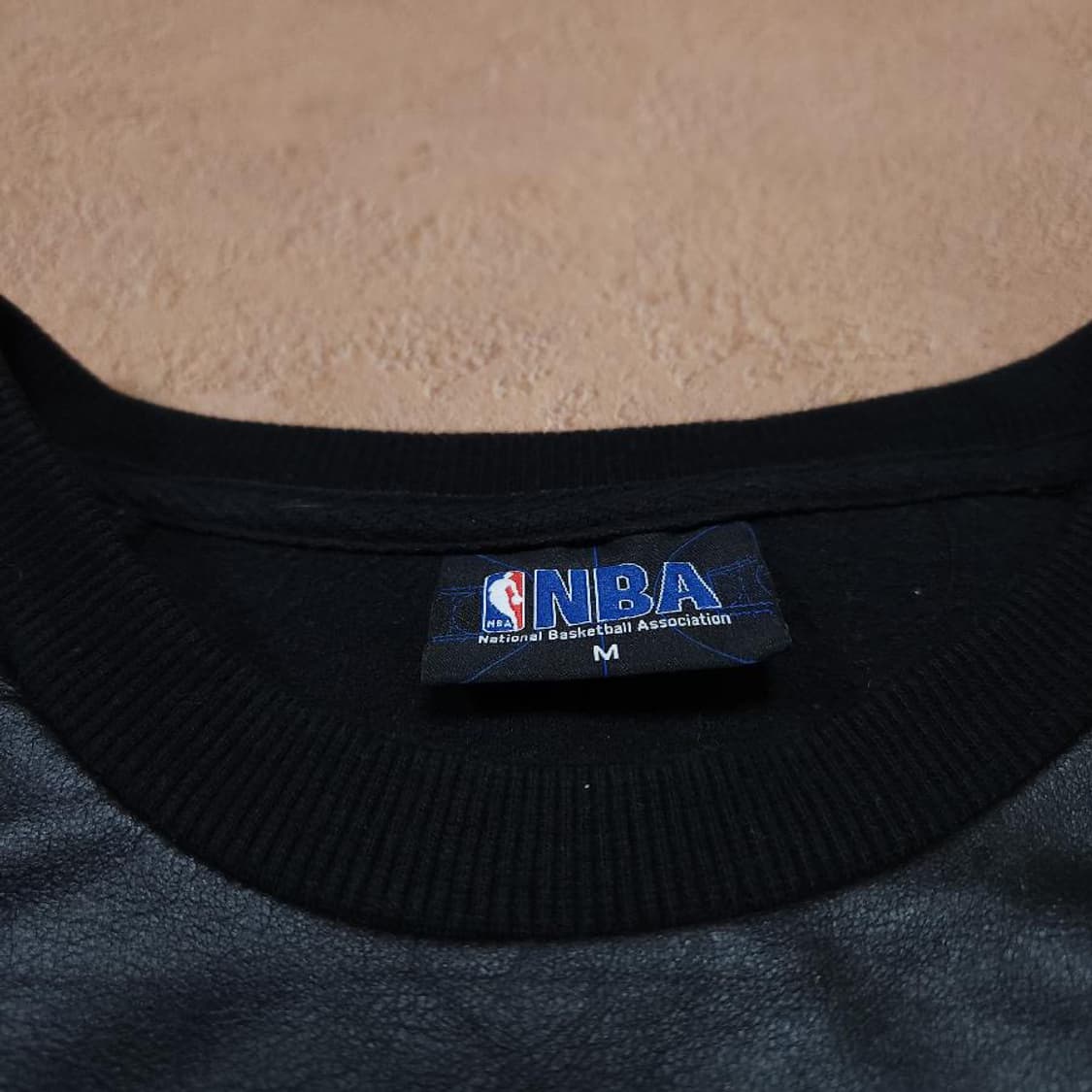 NBA 시카고 불스 가죽 배색 맨투맨 상품이미지4