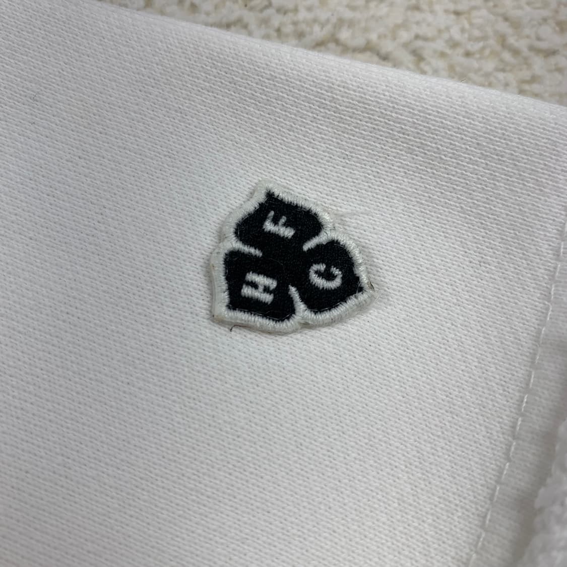 헤리티지플로스 화이트 반팔 맨투맨 상품이미지2