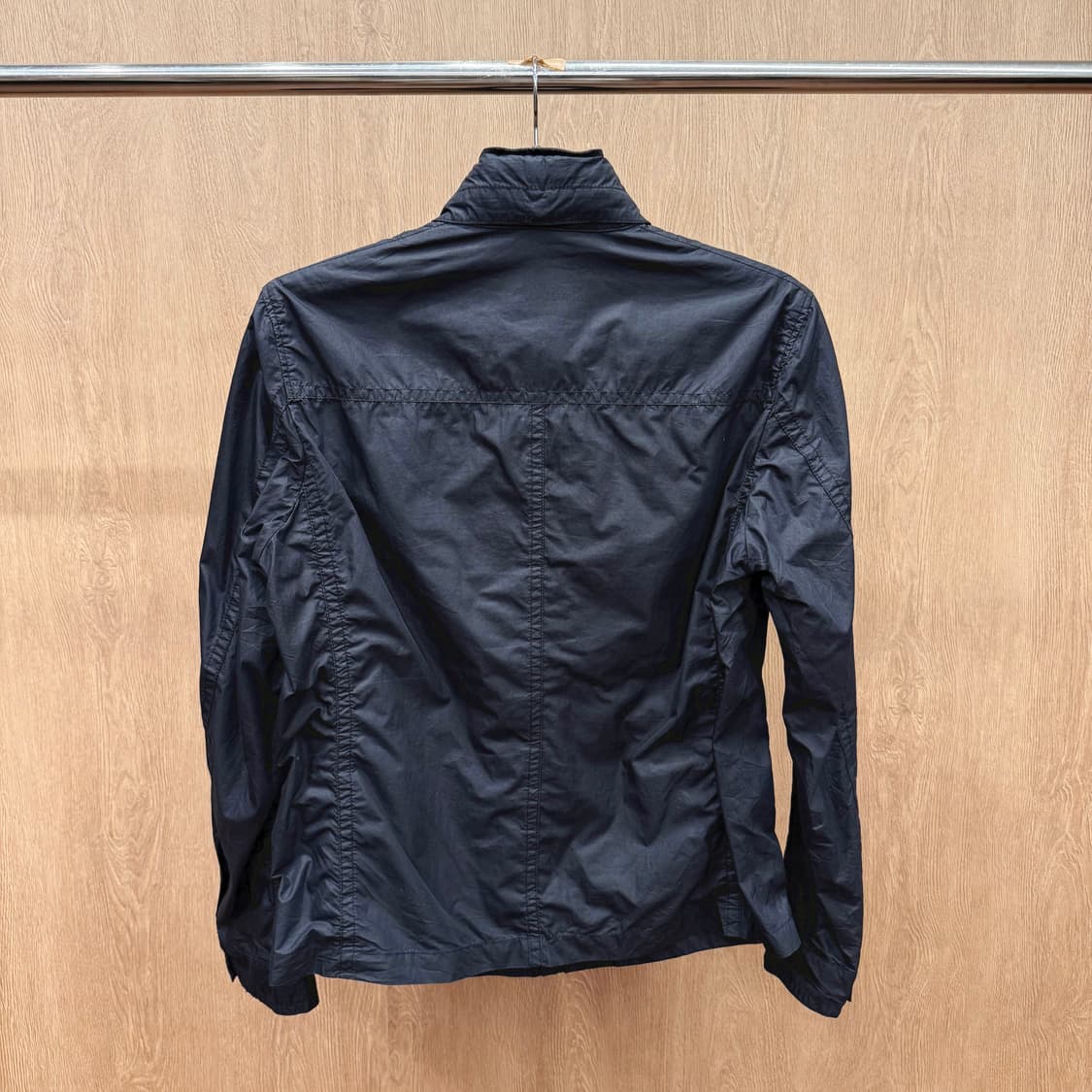 DKNY M라인 나일론 집업 자켓 하이넥 멀티포켓 디테일 블랙 상품이미지3