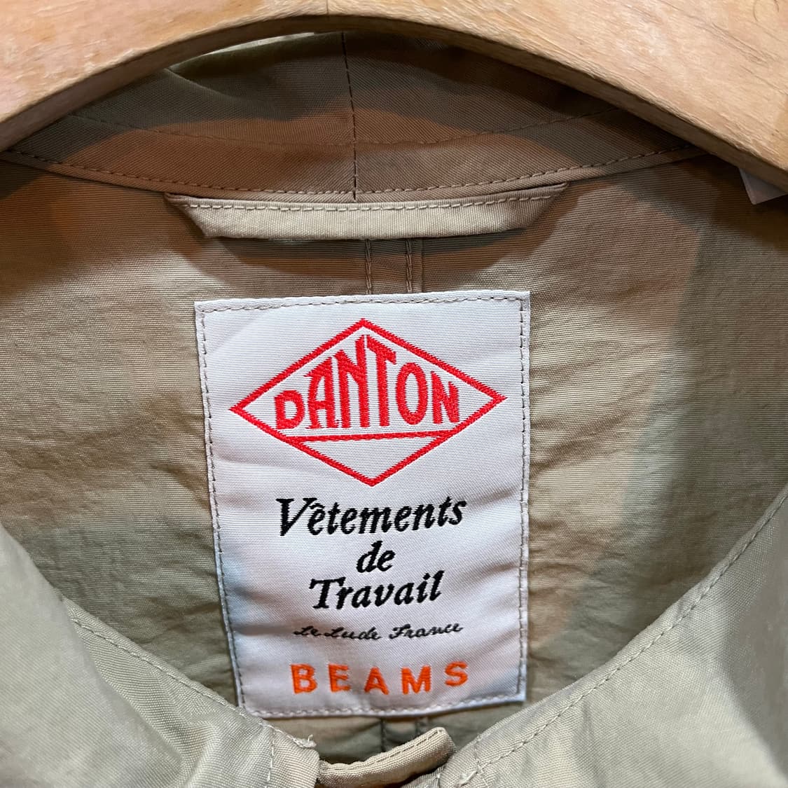 단톤 빔즈 별주 나일론 코트 42 상품이미지5