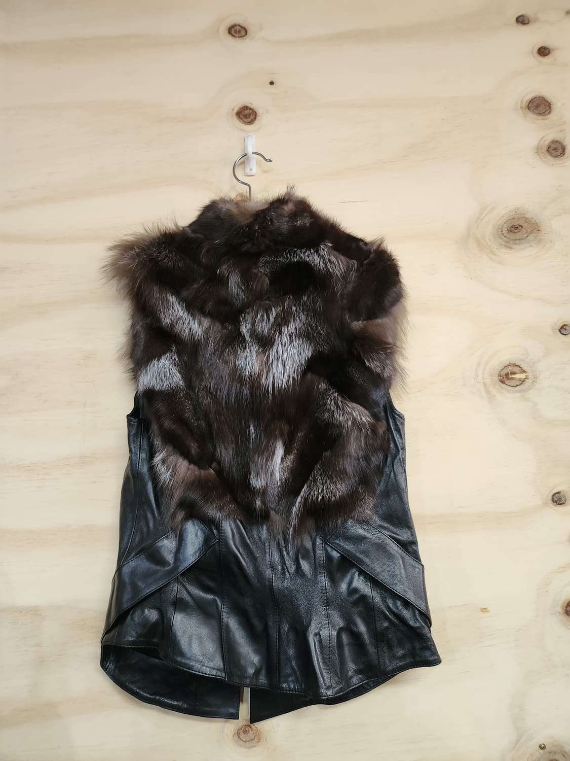 414) 지센 양가죽 토끼털 조끼 상품이미지4