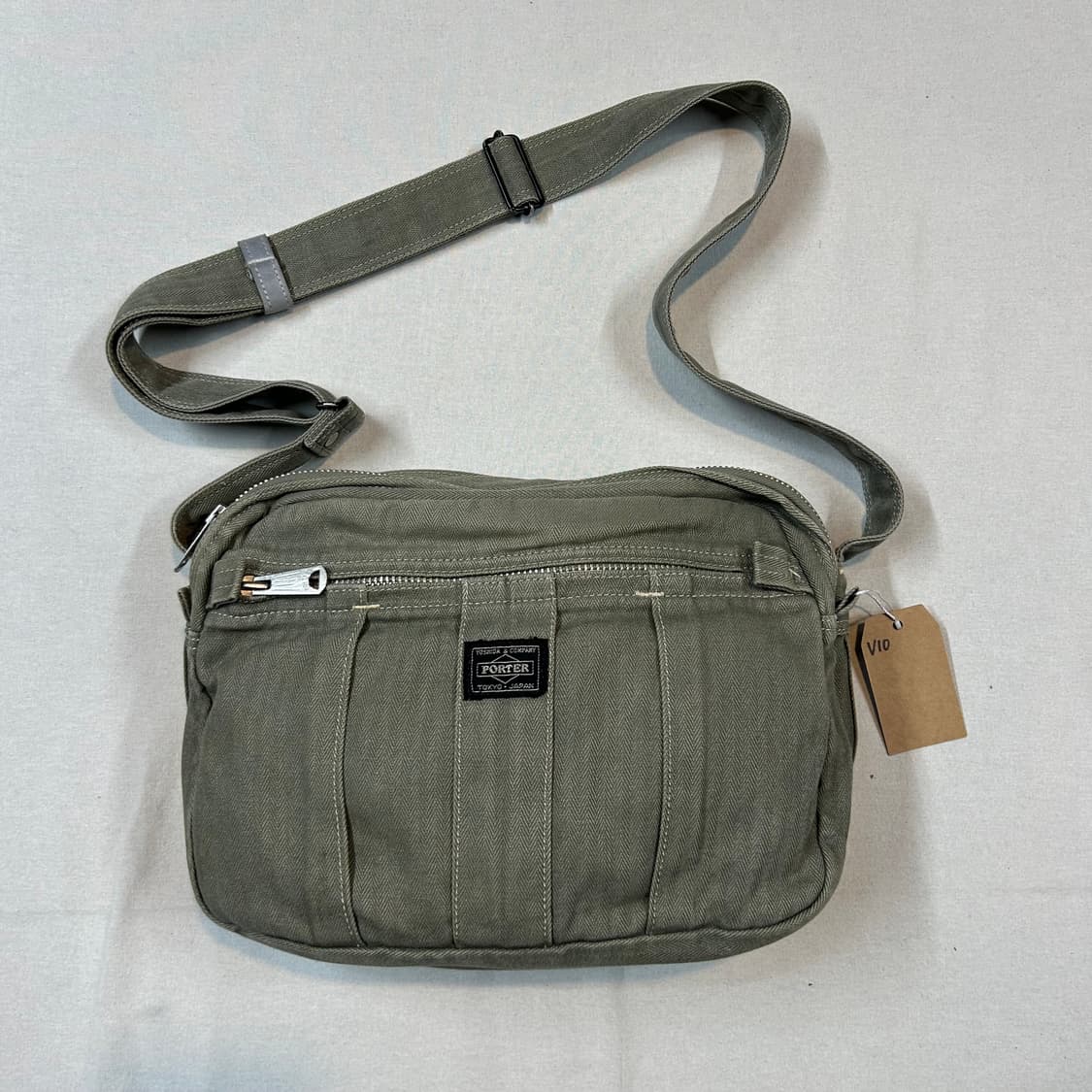 요시다 포터 페이지 HBT 해링본 크로스백 숄더백 V10 상품이미지1