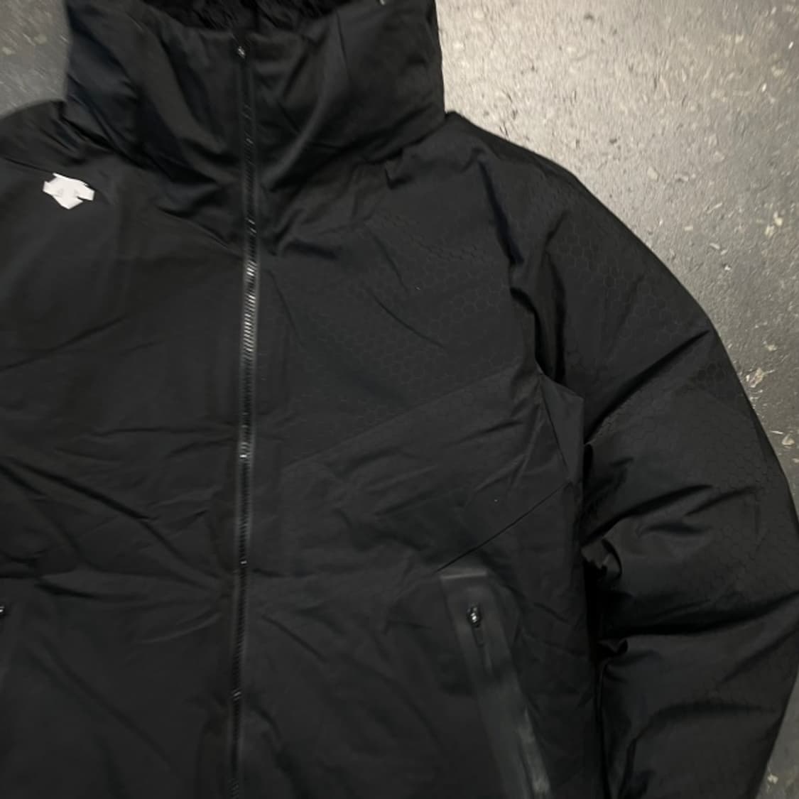 100 데상트 패딩  상품이미지2