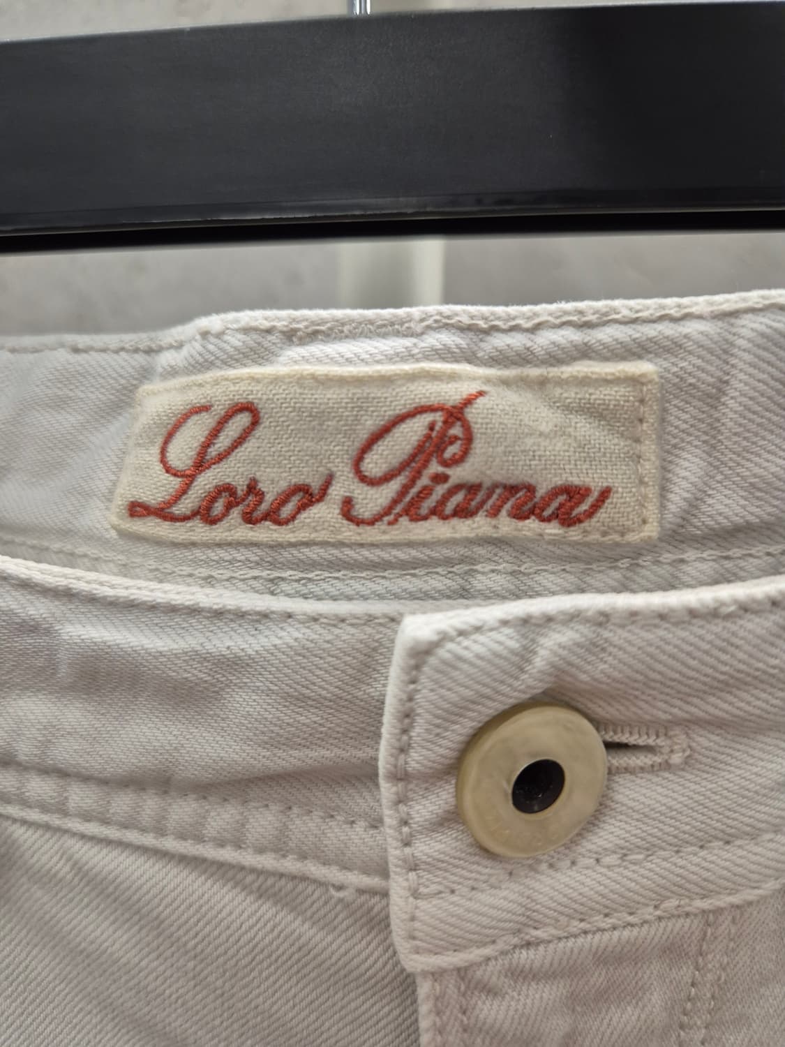 로로피아나 크림색 데님 팬츠 34사이즈 상품이미지4