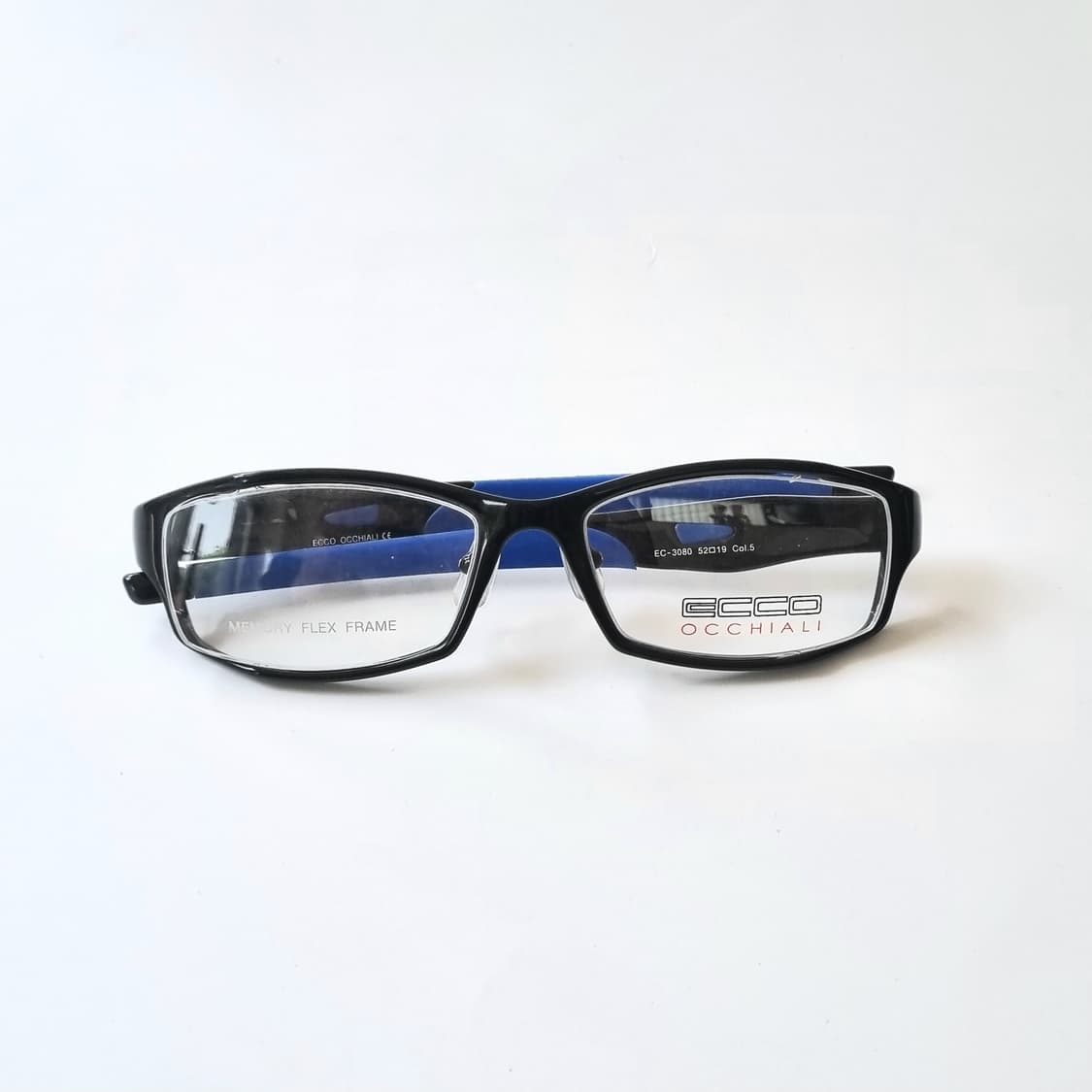 데드스탁 가볍고 유연한 착용감, 유니크한 쉐입 안경테 807 상품이미지9