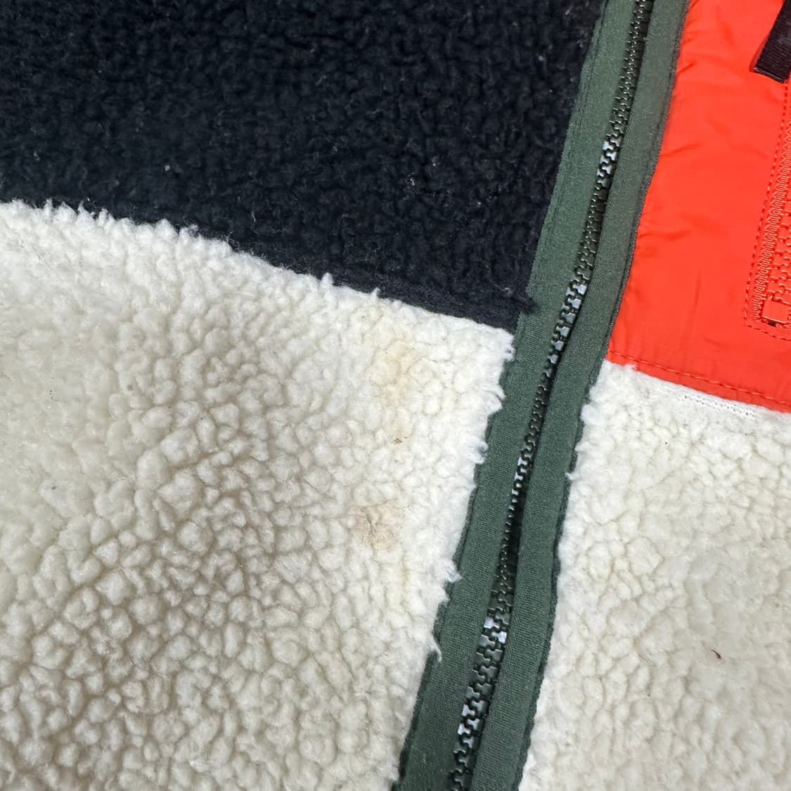 ✨ (바배) 팀버랜드 뽀글이 플리스 자켓 상품이미지5