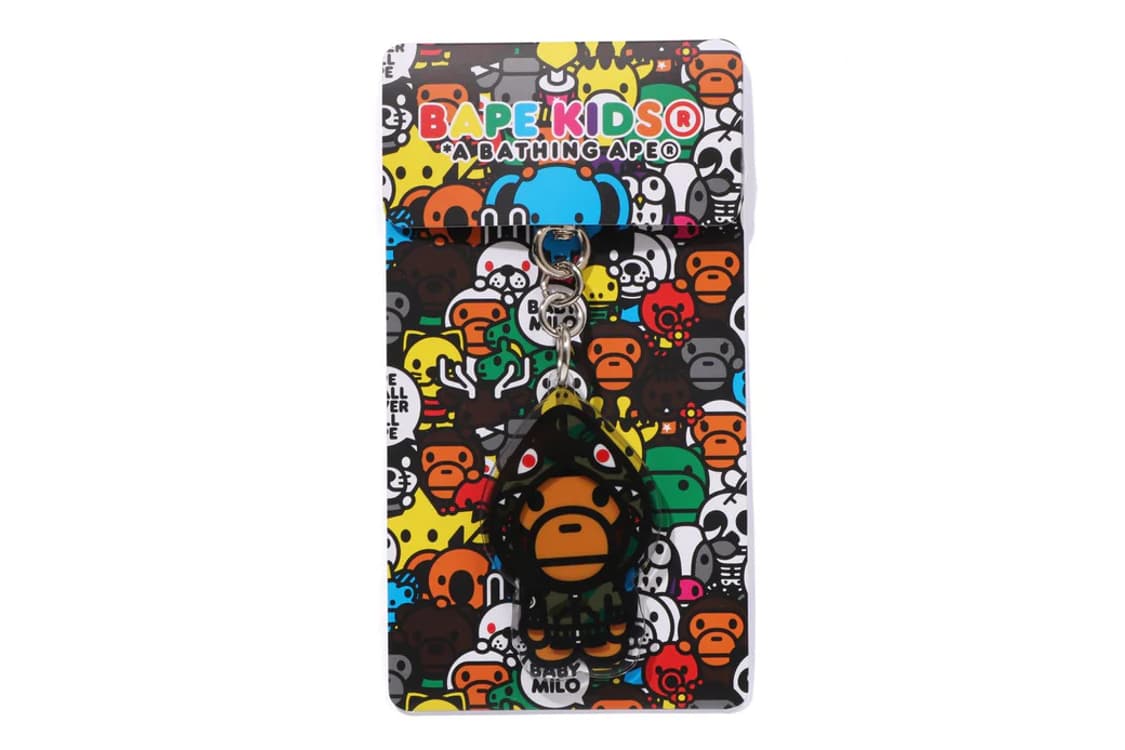 [OS] 베이프 베이비마일로 샤크후드 아크릴 키링 상품이미지1