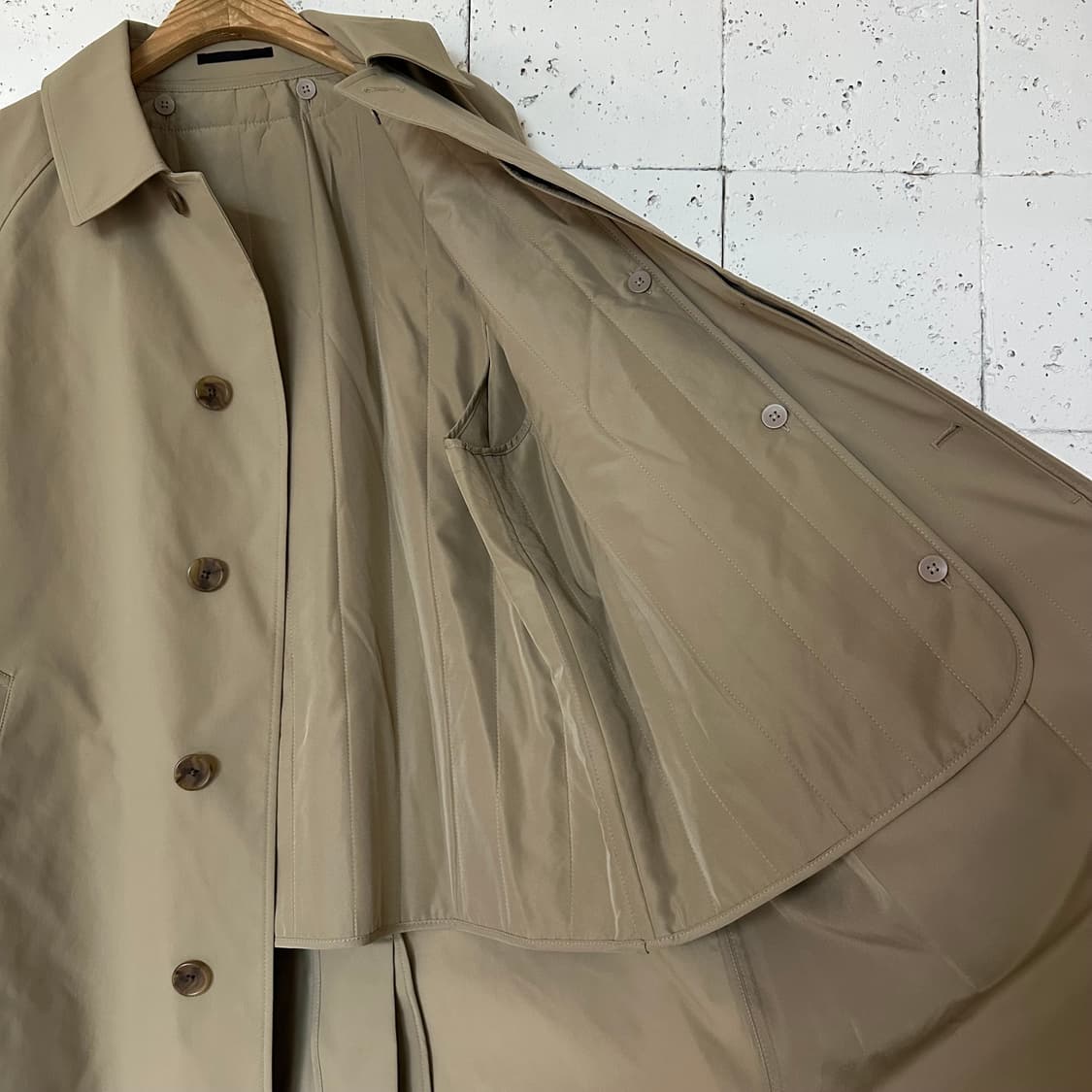 L 유니클로 베이지 트렌치코트 상품이미지4