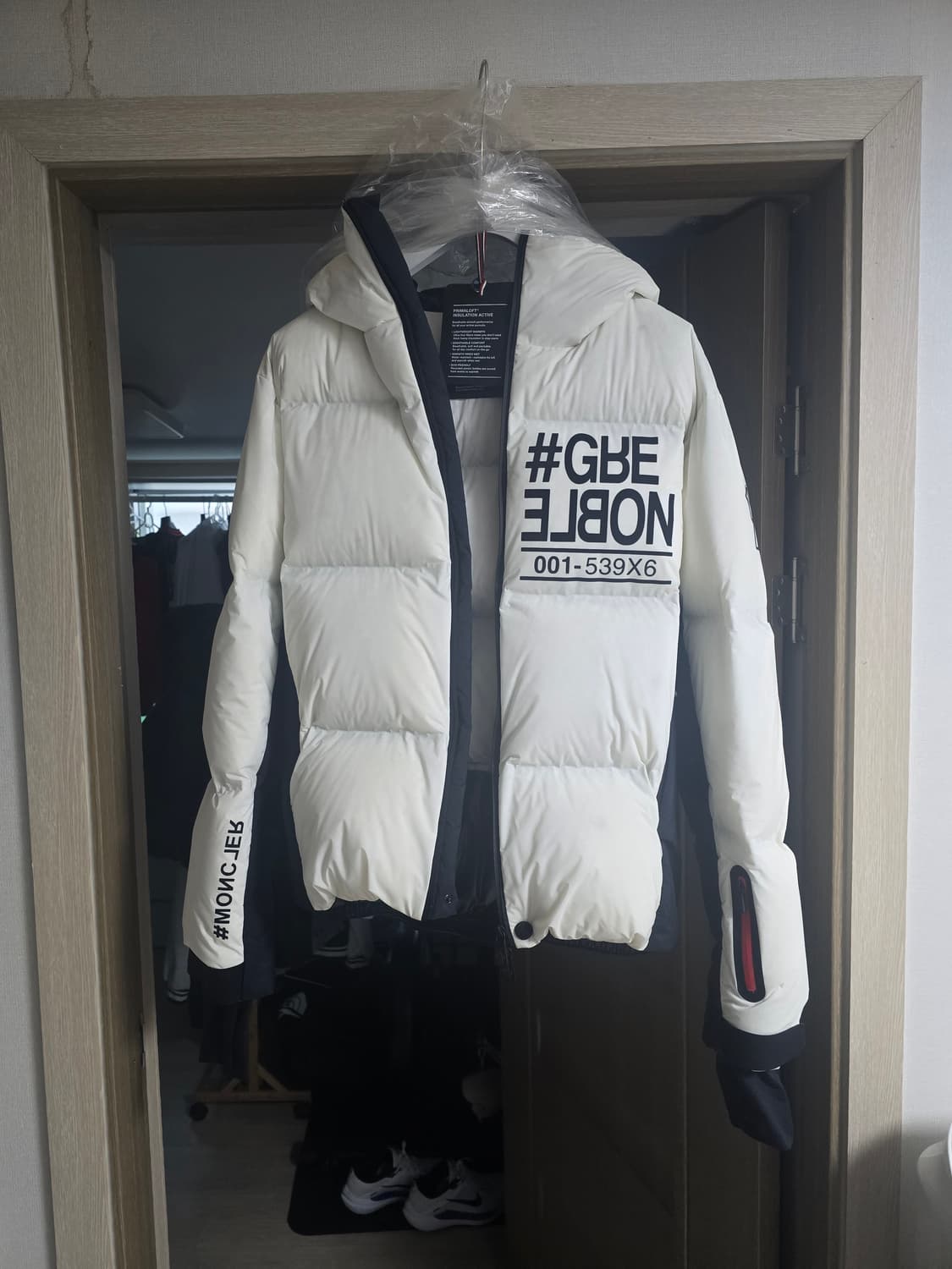 몽클레어 패딩 새상품 싸게 정리 상품이미지1