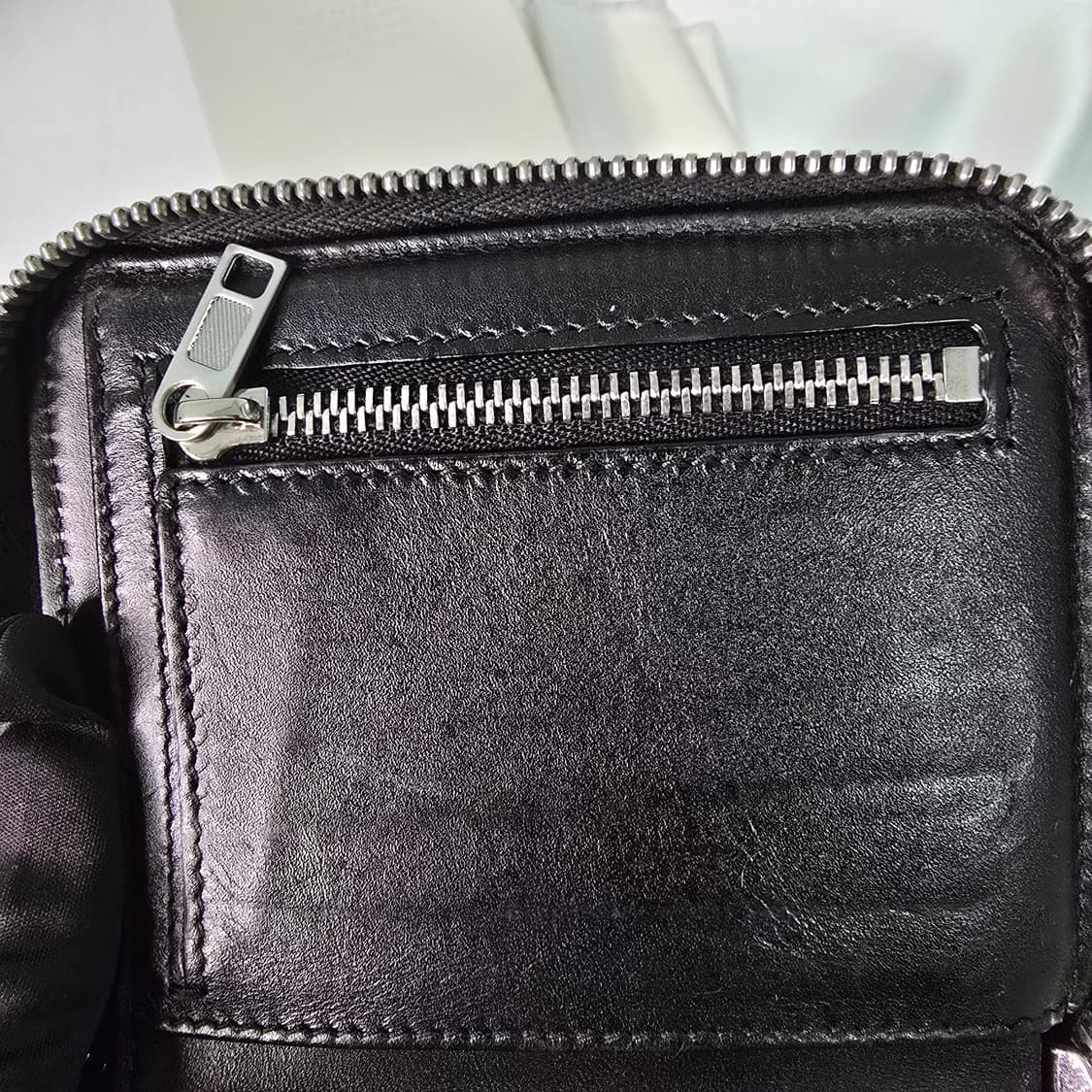 마르지엘라 지퍼 반지갑 상품이미지6