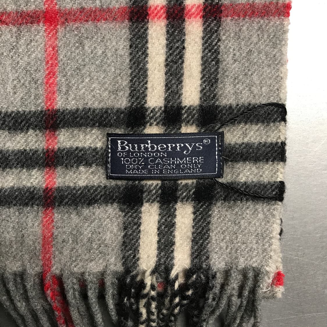 버버리 정품 캐시미어 머플러 그레이 상품이미지3