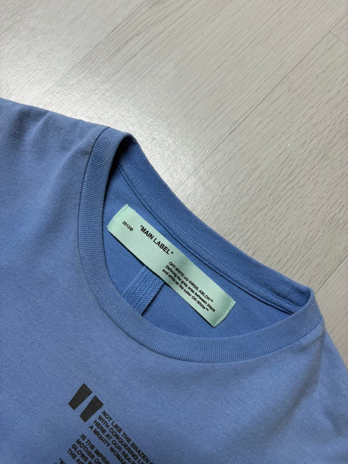 오프화이트 자유의 여신상 롱슬리브 티셔츠 상품이미지3