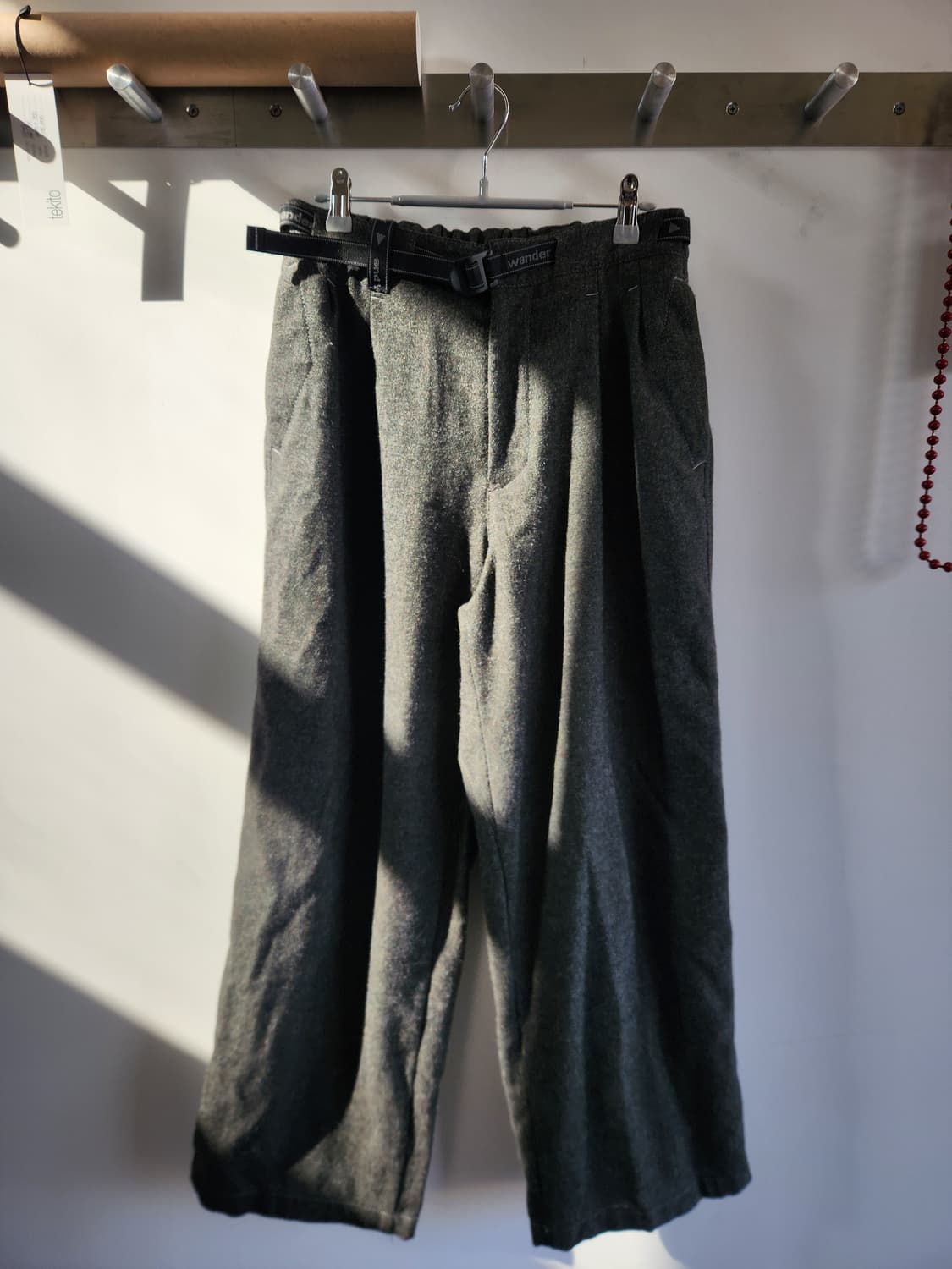 앤드원더 리울 트위드 와이드 팬츠 카키 상품이미지1