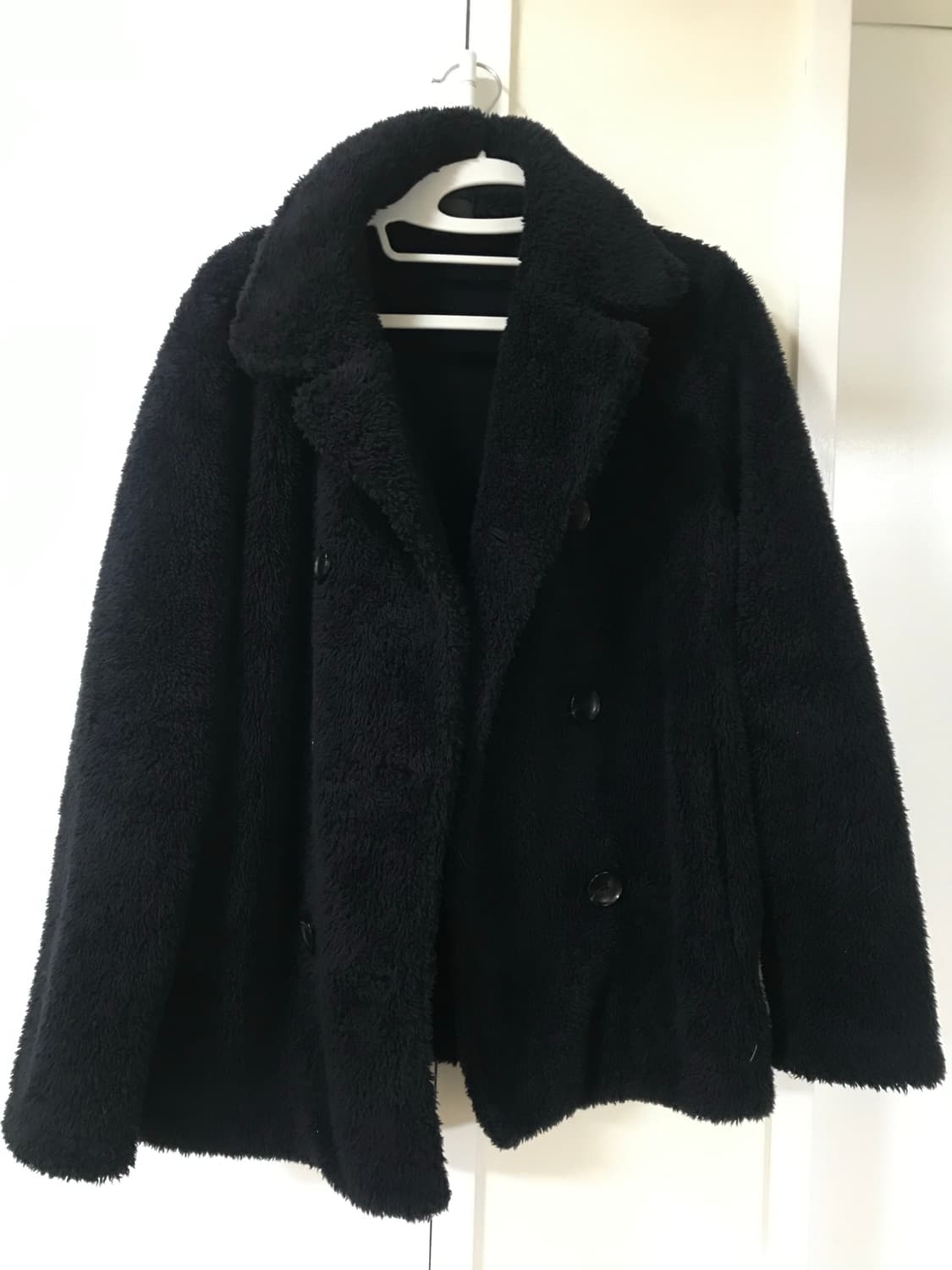 유니클로 플러피 더블 숏 코트 상품이미지2