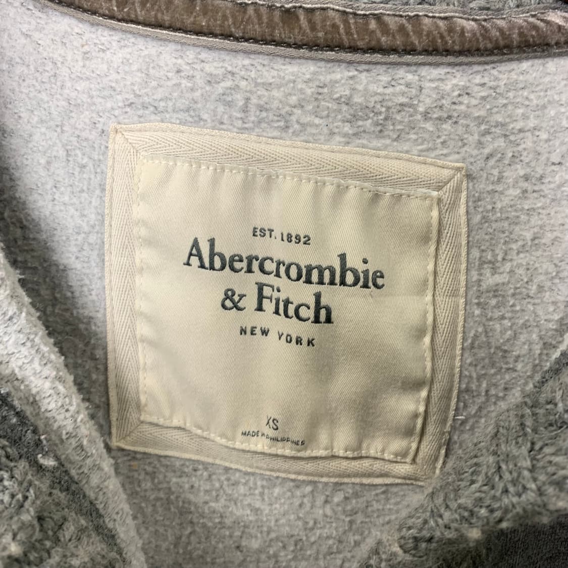 아베크롬비 y2k 와투케 그레이 버튼 가디건 상품이미지5