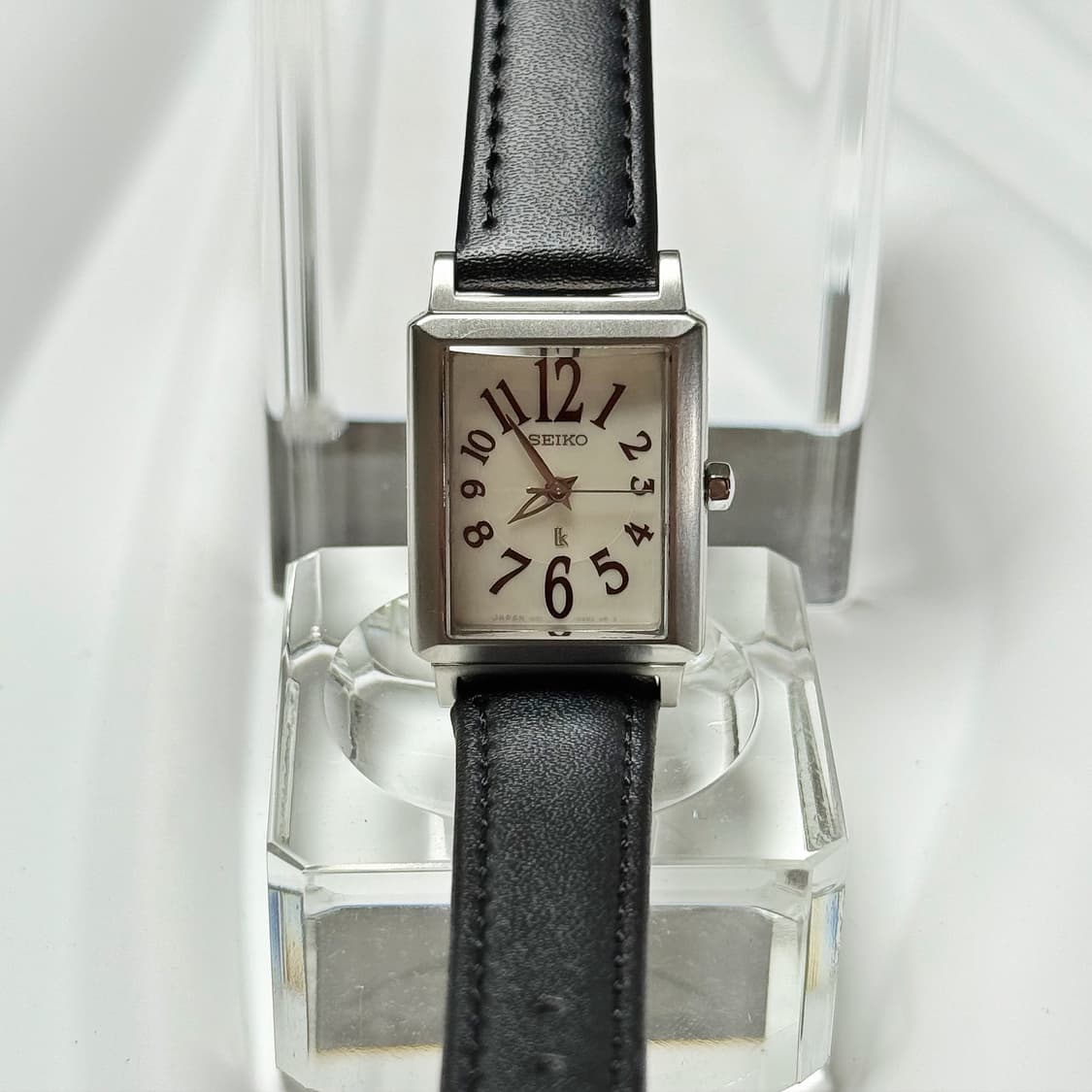 90s00s 빈티지 세이코 루키아 빈티지 탱크 볼드 넘버 워치 상품이미지3