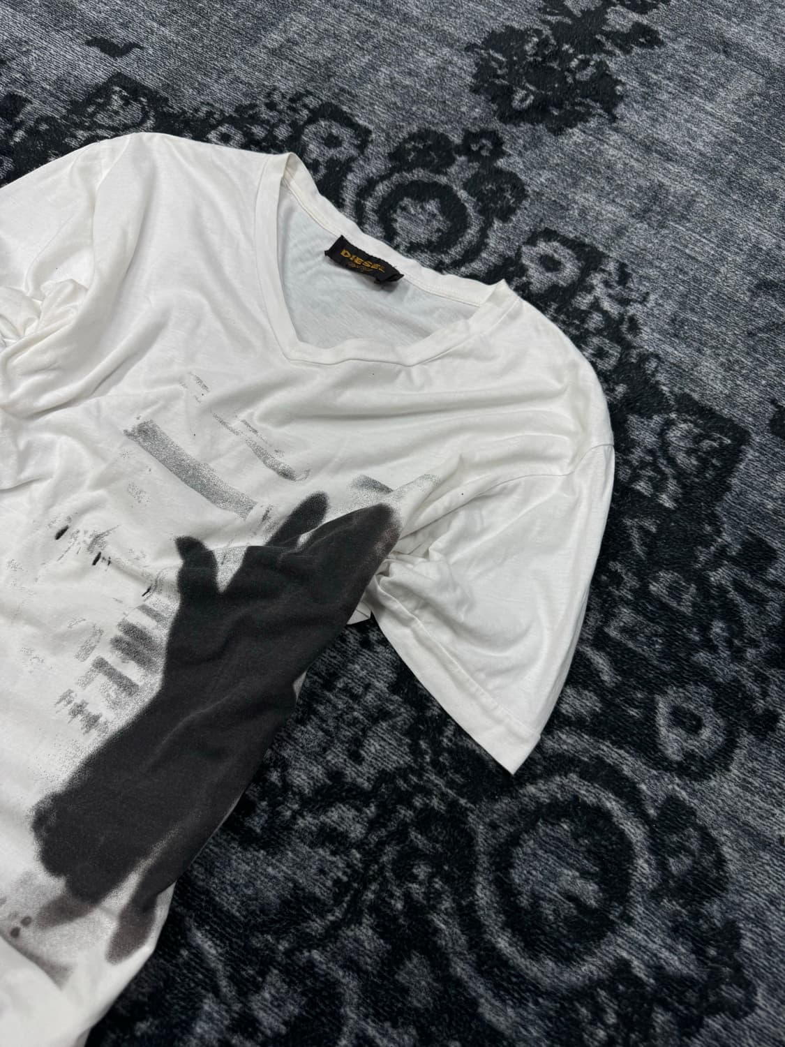 Diesel black gold archive printing top  상품이미지4
