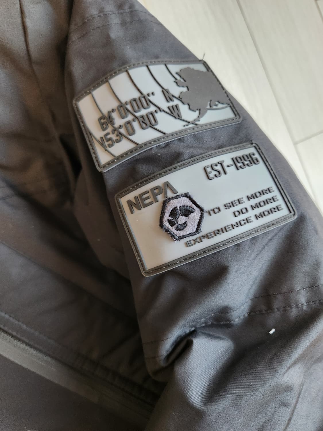 네파 알라스카 헤비다운 자켓 덕다운 패딩 점퍼 사이즈xl

정가 6900 상품이미지3