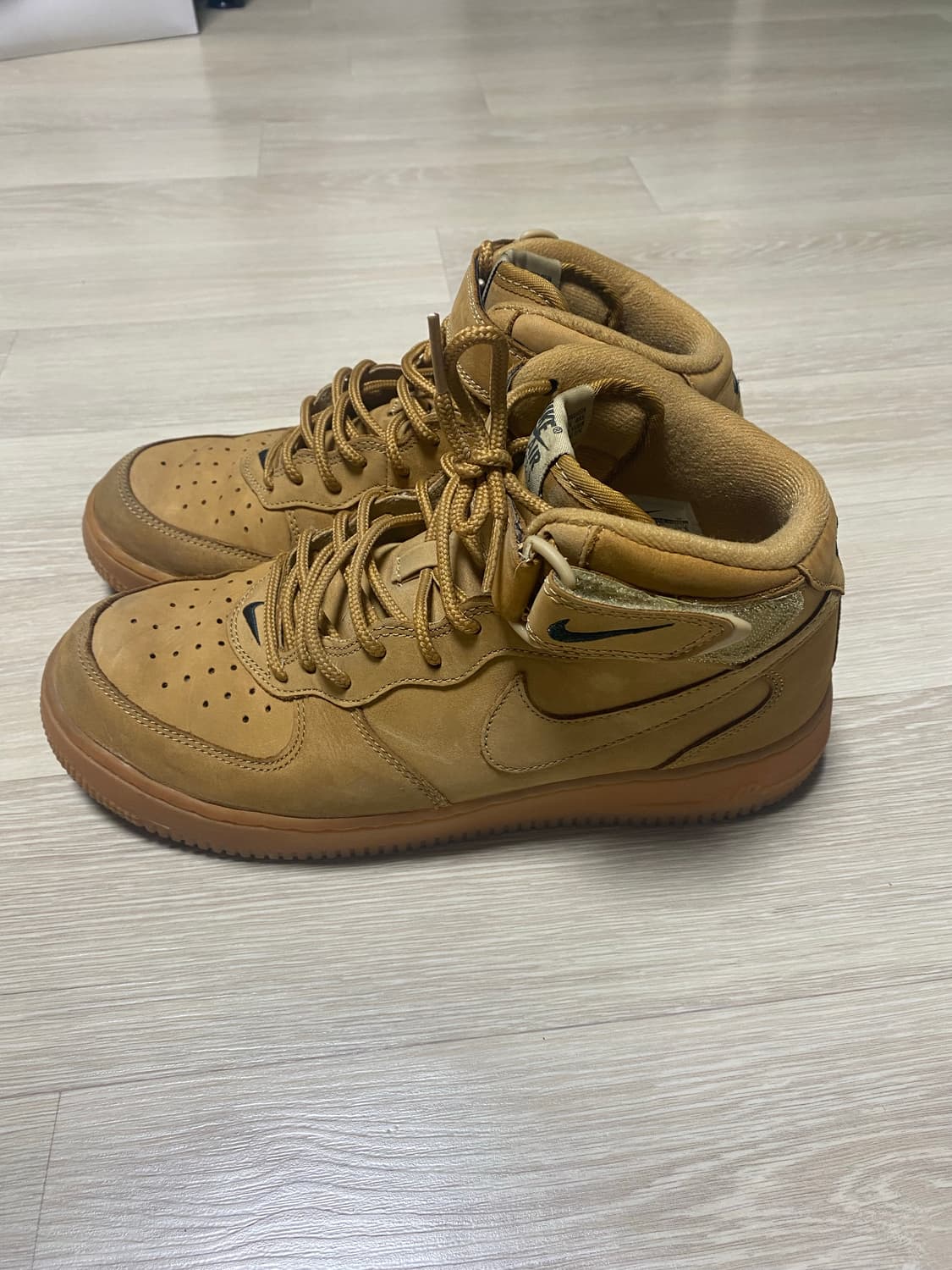 나이키 Air Force 1 Mid Flax 된장포스 상품이미지3