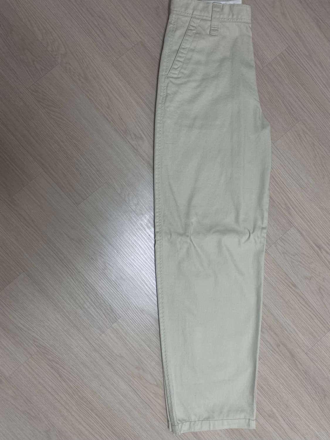 유니클로 U 와이드핏치노팬츠 크림 허리76cm 상품이미지2