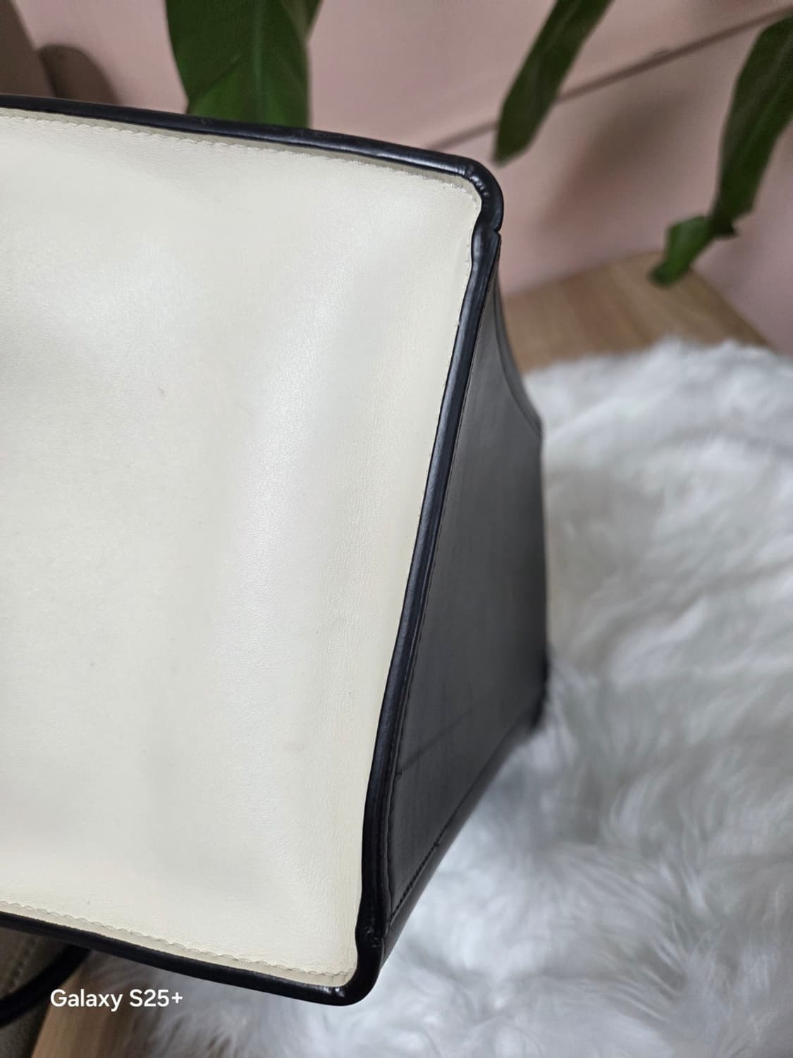 셀린느 트라페즈 가방 네이비 블랙 화이트+ 스트랩 상품이미지6