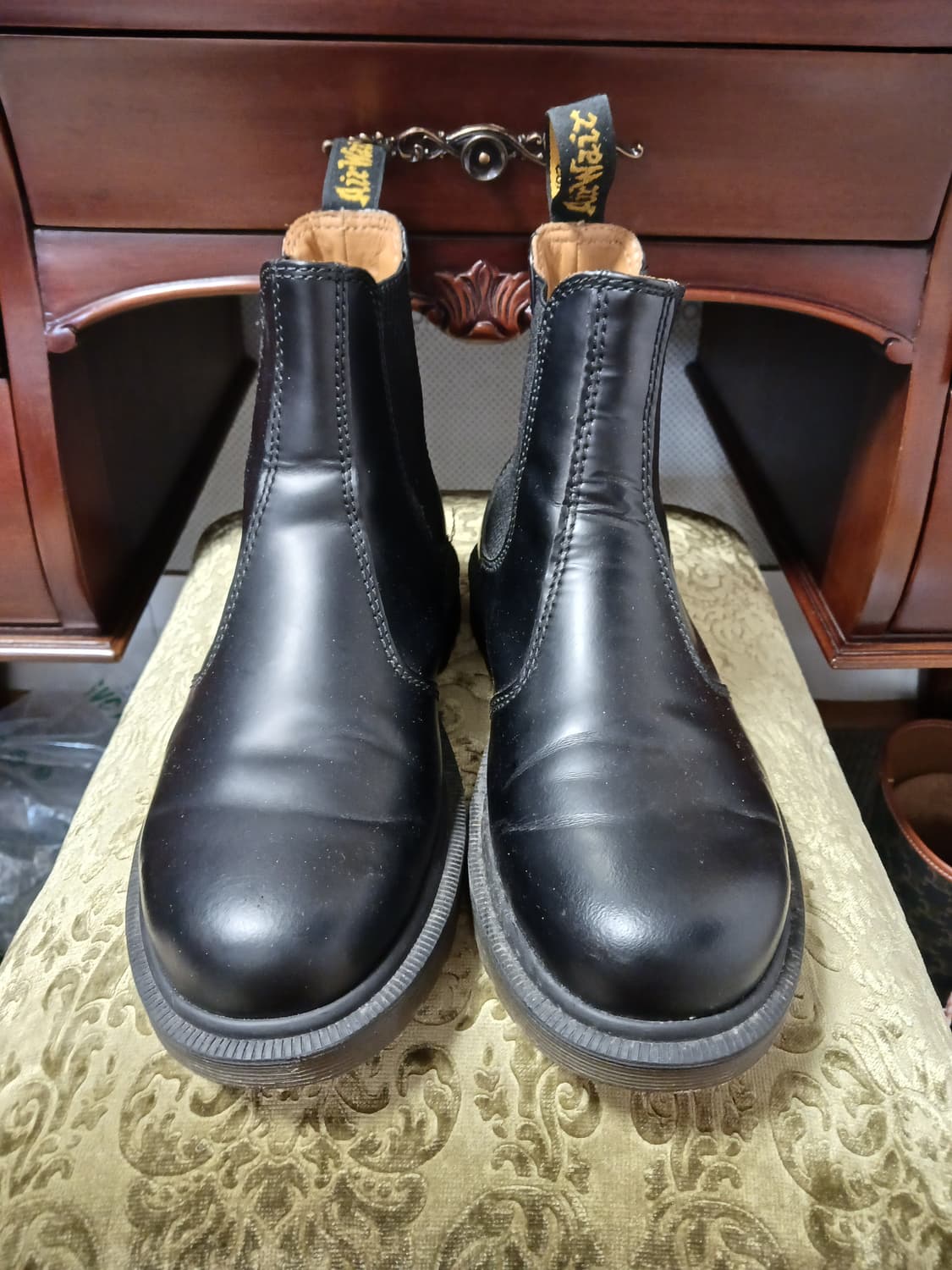 닥터마틴 첼시부츠 상품이미지1