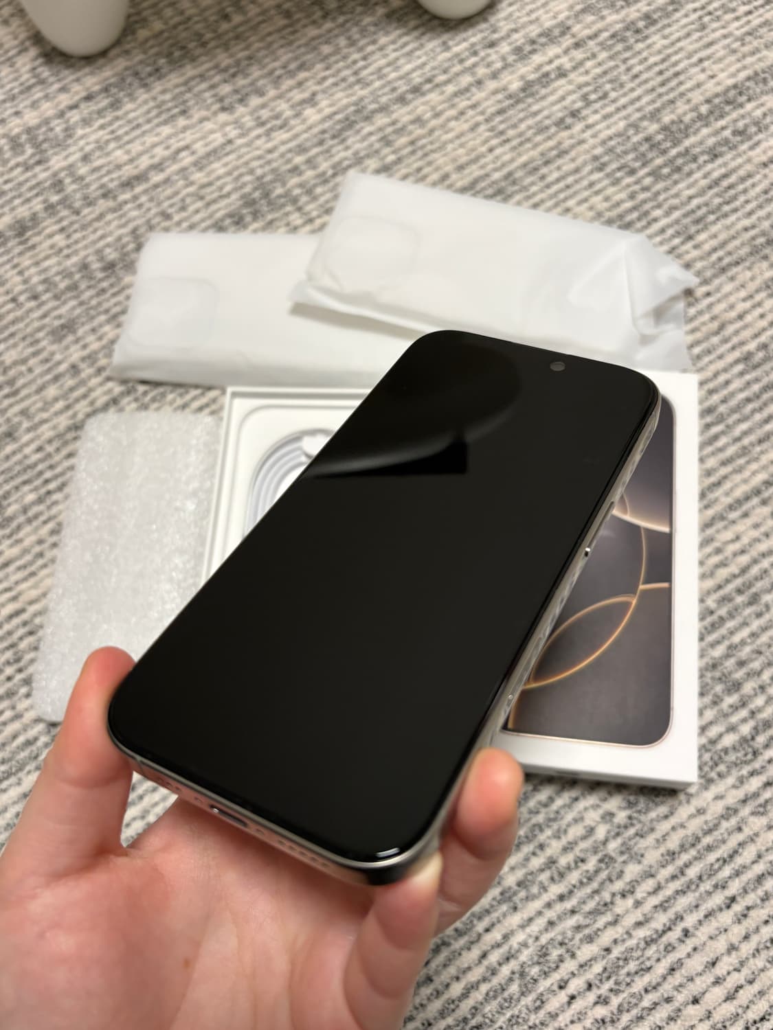 아이폰16 프로 256 내추럴티타늄 배터리성능100 S급 상품이미지9