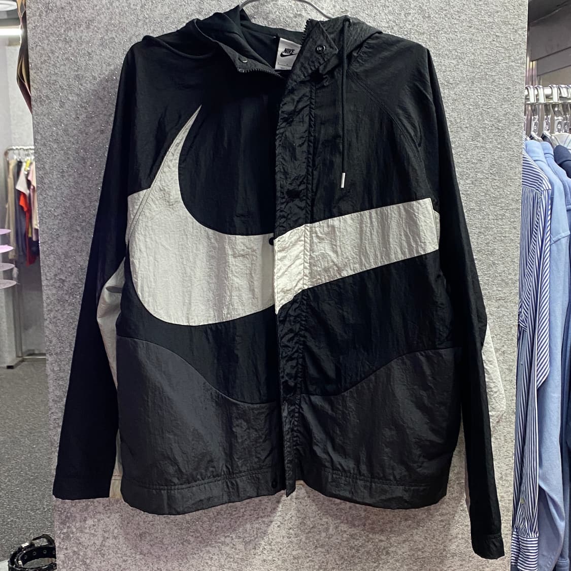 나이키 빅스우시 블랙 우븐 바람막이 B3640 상품이미지2