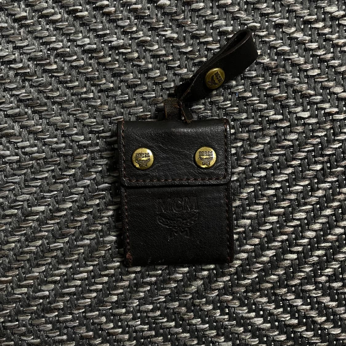MCM 빈티지 레더 크로스백 y 4238 상품이미지8