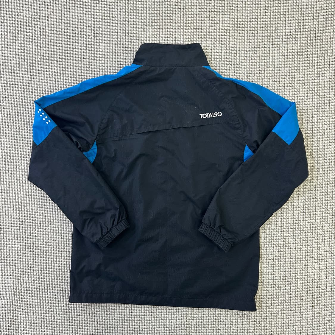 M 나이키 토탈 90 스톰핏 바람막이 0423D 상품이미지4