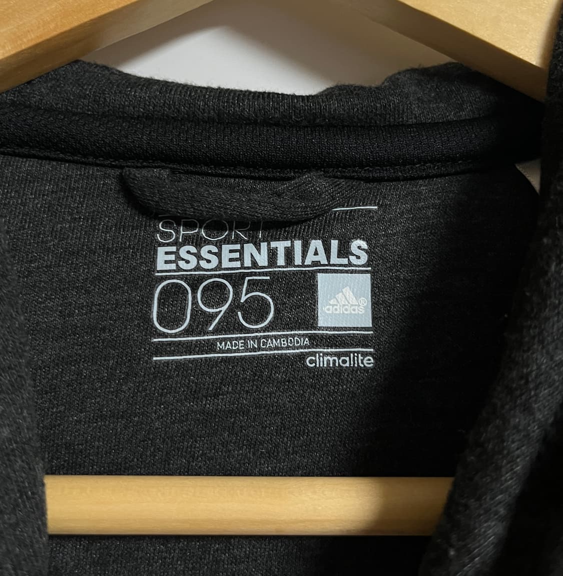 공용 아디다스 에센셜 후드집업 차콜 95 상품이미지5