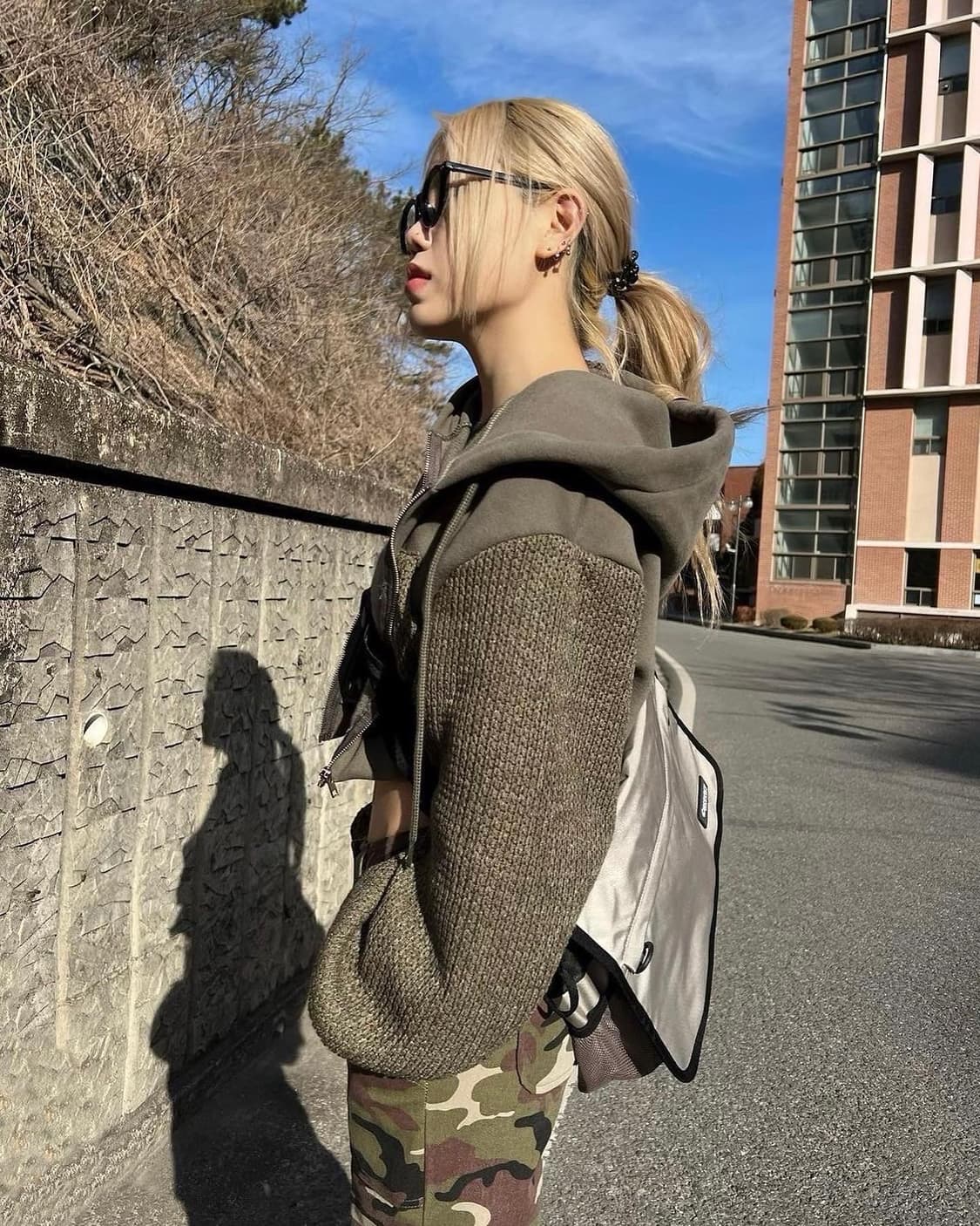 khaki crop hood zipup 상품이미지4