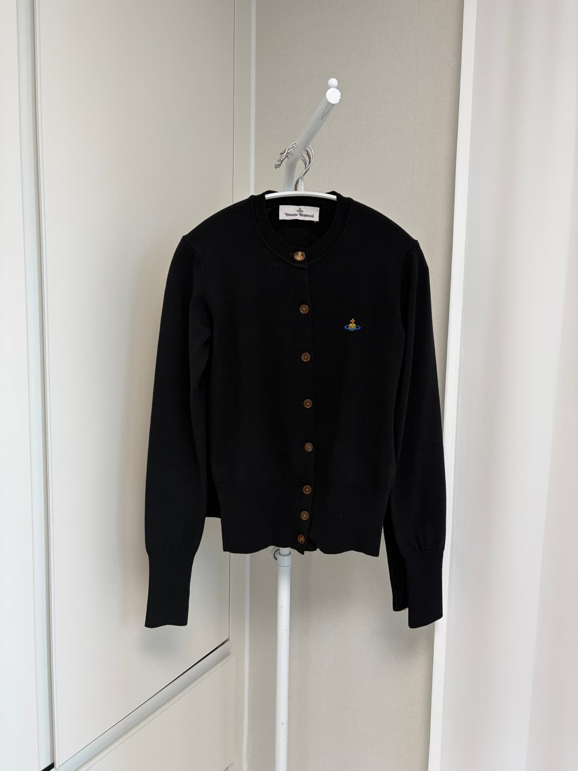 비비안웨스트우드 베아 버진울 가디건 블랙 상품이미지2