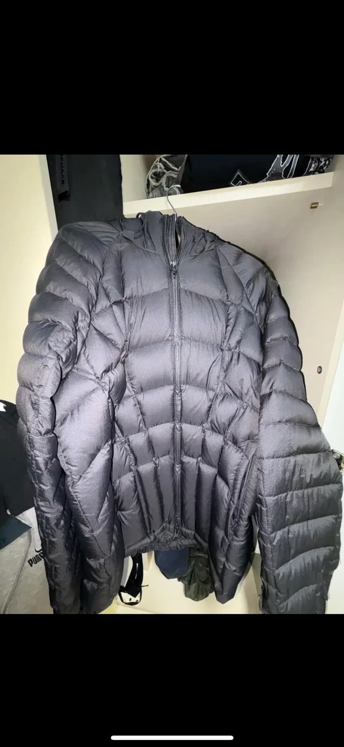 더콜디스트모먼트 경량패딩 M 상품이미지2