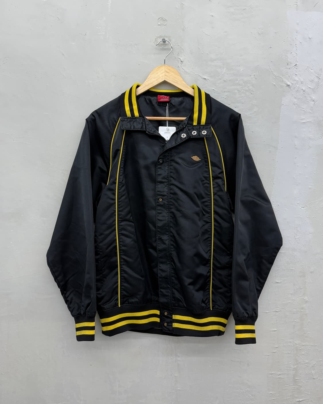 조던 00s 사틴쉘 스타디움 자켓 상품이미지1