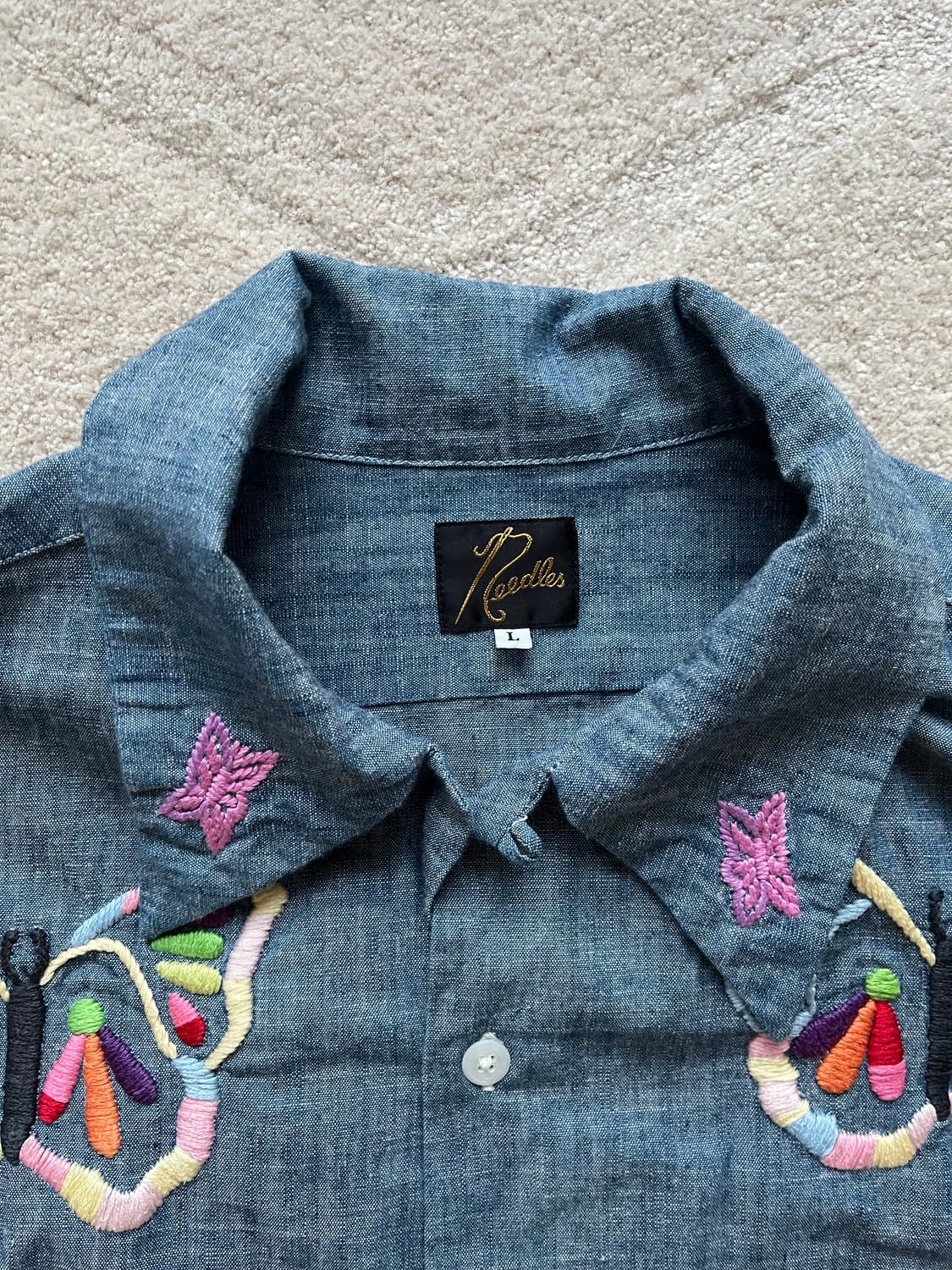 니들스 핸드메이드 자수 샴브레이 셔츠 (103-105) 상품이미지4