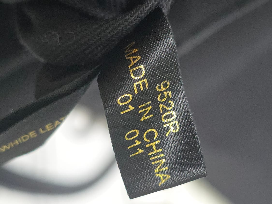 아이그너 Etienne Aigner 소가죽 블랙 숄더백 상품이미지8