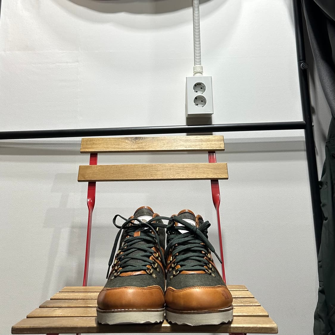 270! 노스페이스 트레킹화 남성 남자 등산화 브라운/그린 상품이미지2