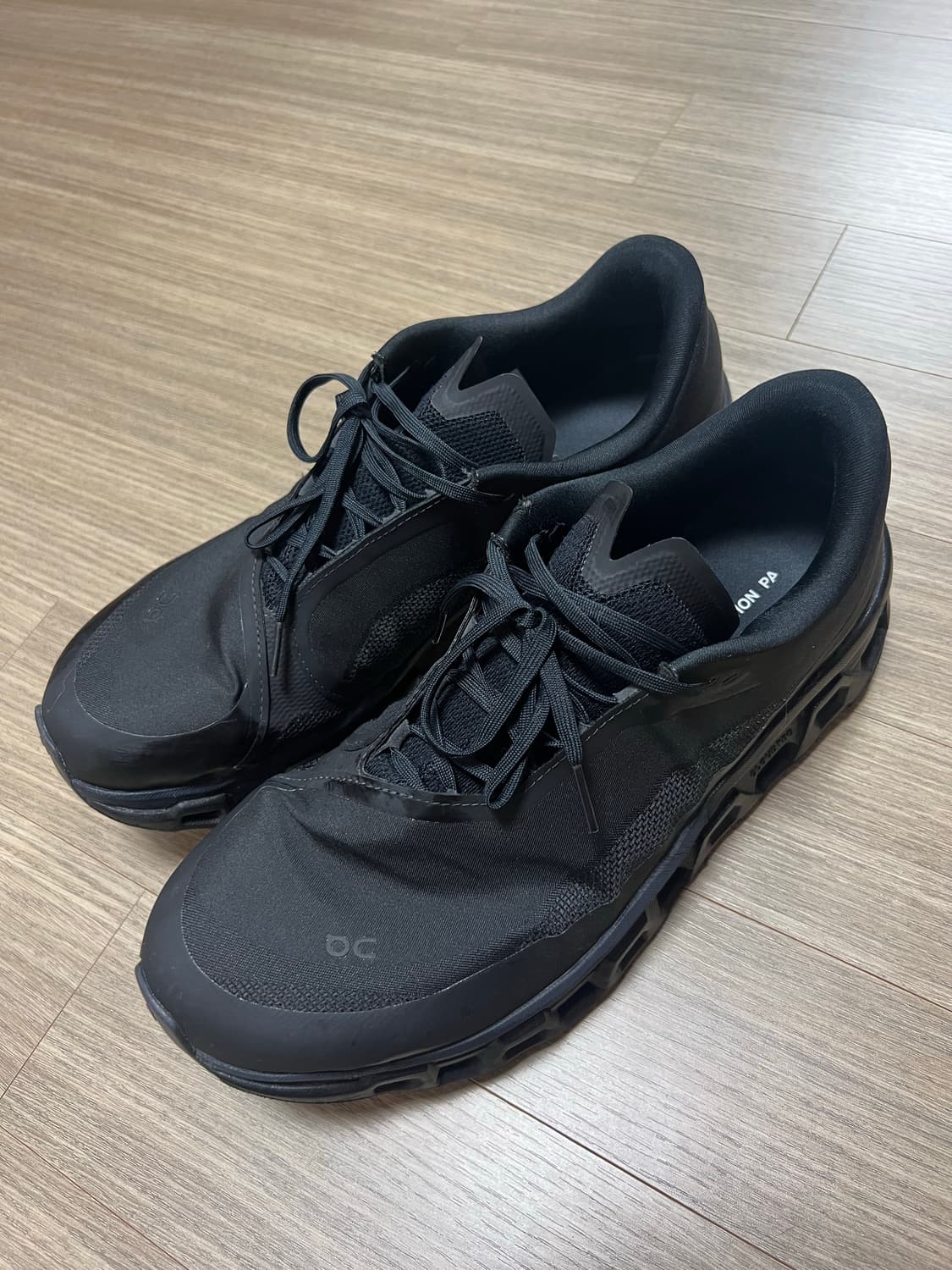 온러닝 파프 클라우드 몬스터 2 블랙 300 상품이미지1