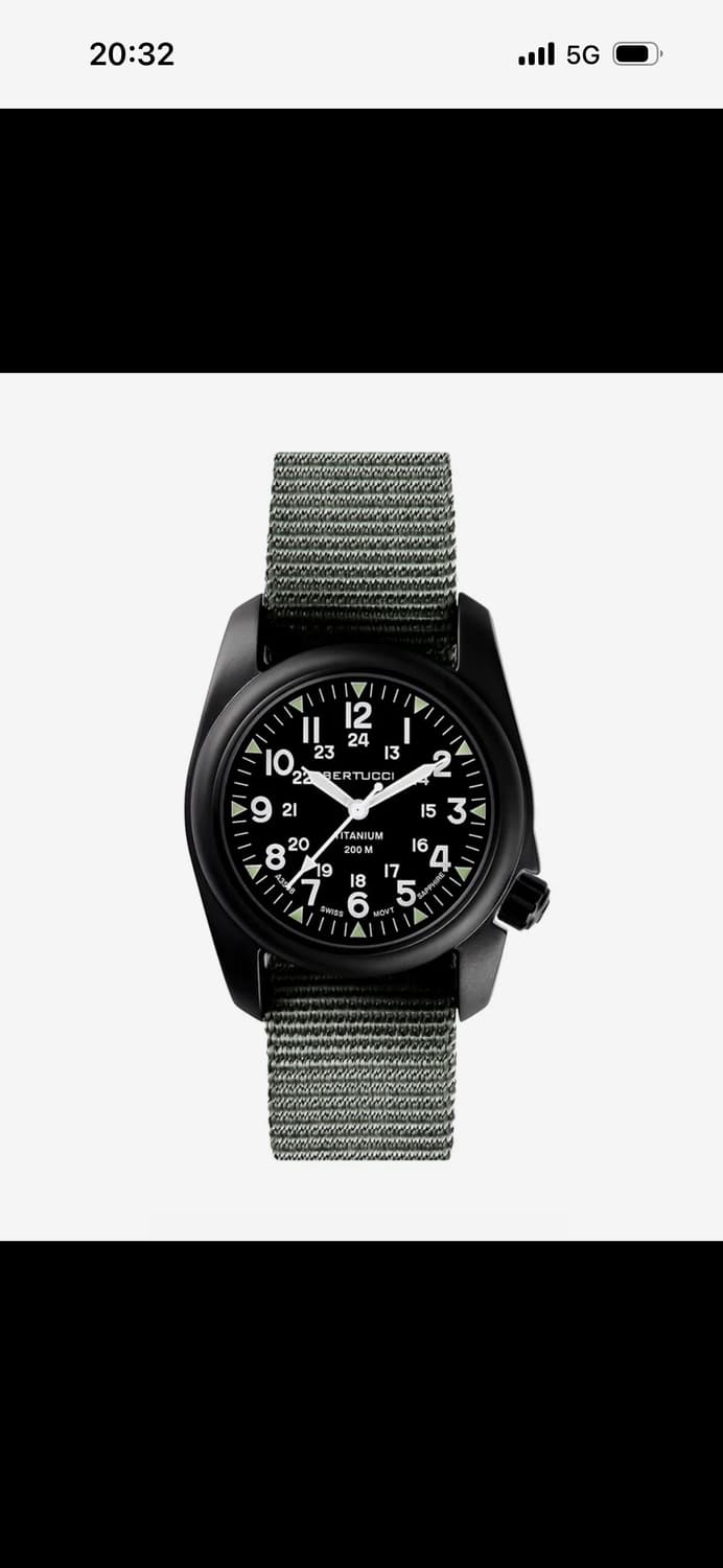 베르투치 A-2T 빈티지 티타늄 필드워치 상품이미지1