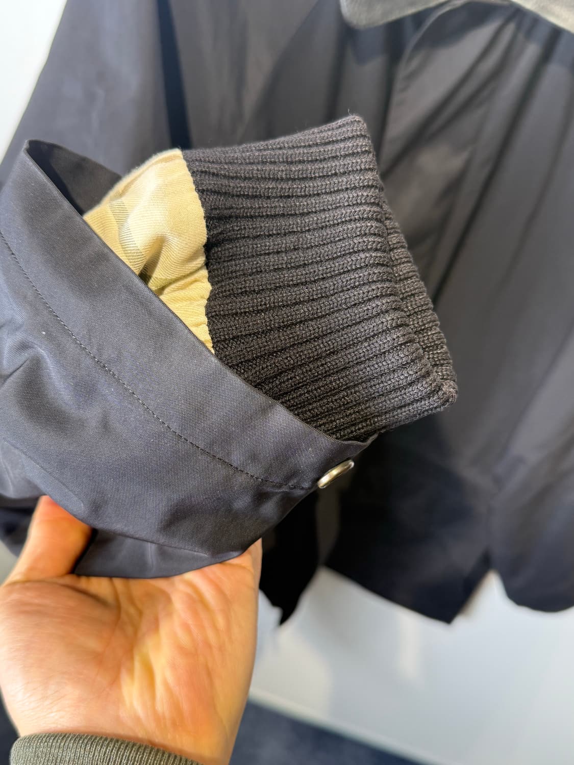 로로피아나 다크네이비 가죽 카라 자켓  상품이미지6