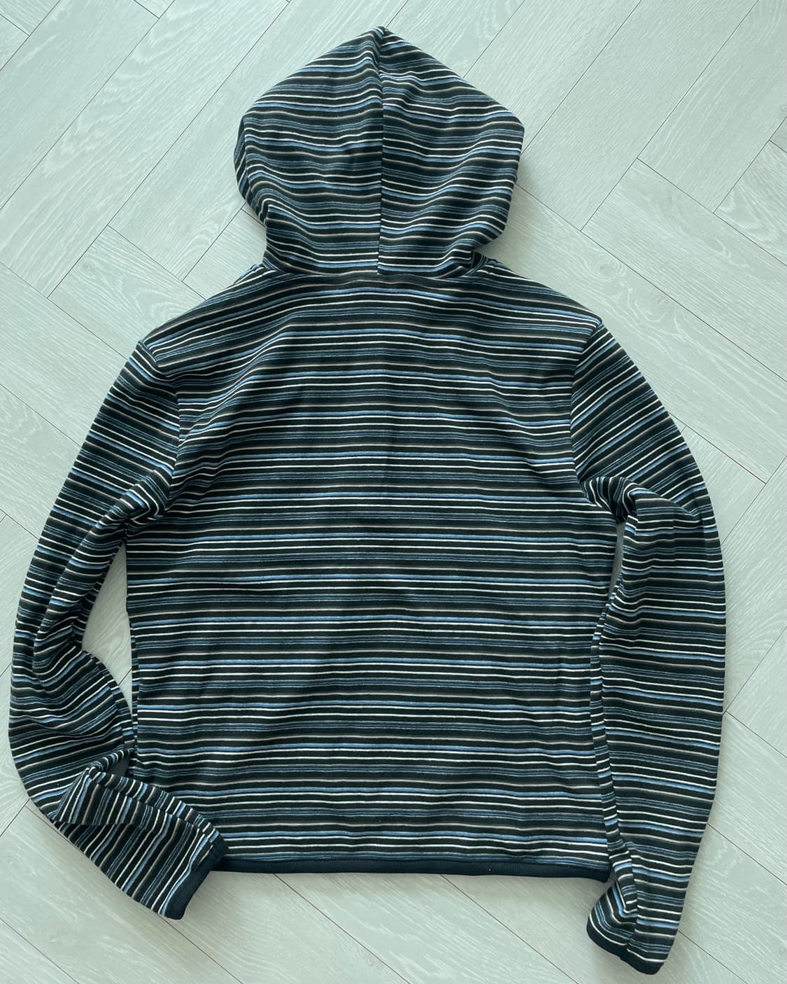 단델 stripe trim hooded long sleeve BLACK 상품이미지6
