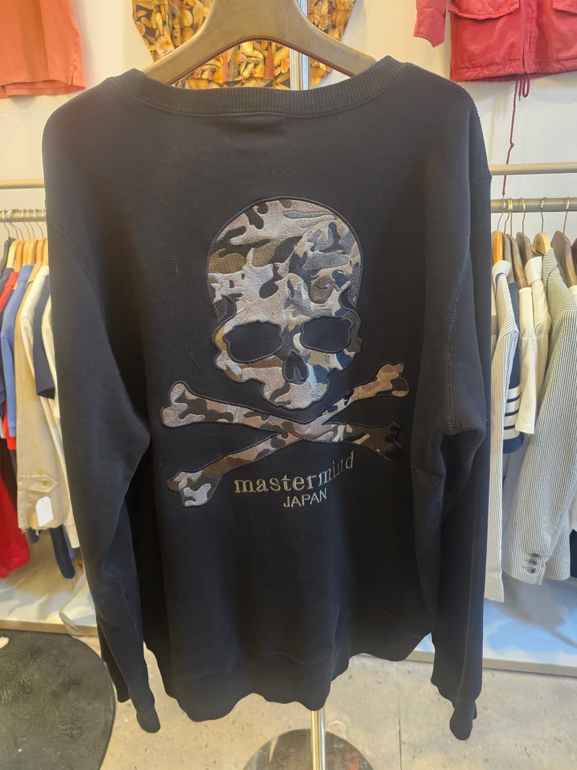 베이프 마스터마인드 맨투맨 상품이미지3